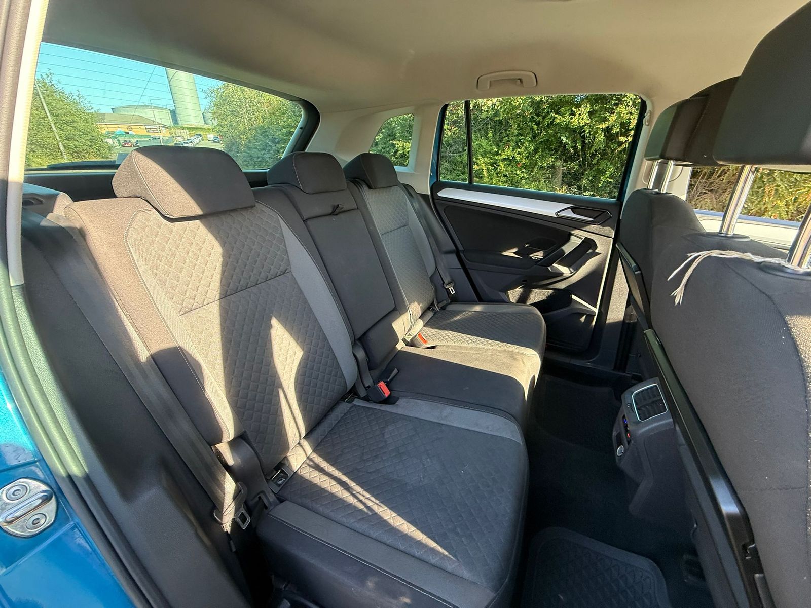 Volkswagen Tiguan 1.4L SE Nav TSi BlueMotion Technology SUV 5dr Petrol Manual Euro 6 (148 bhp) 5dr Manual 2025