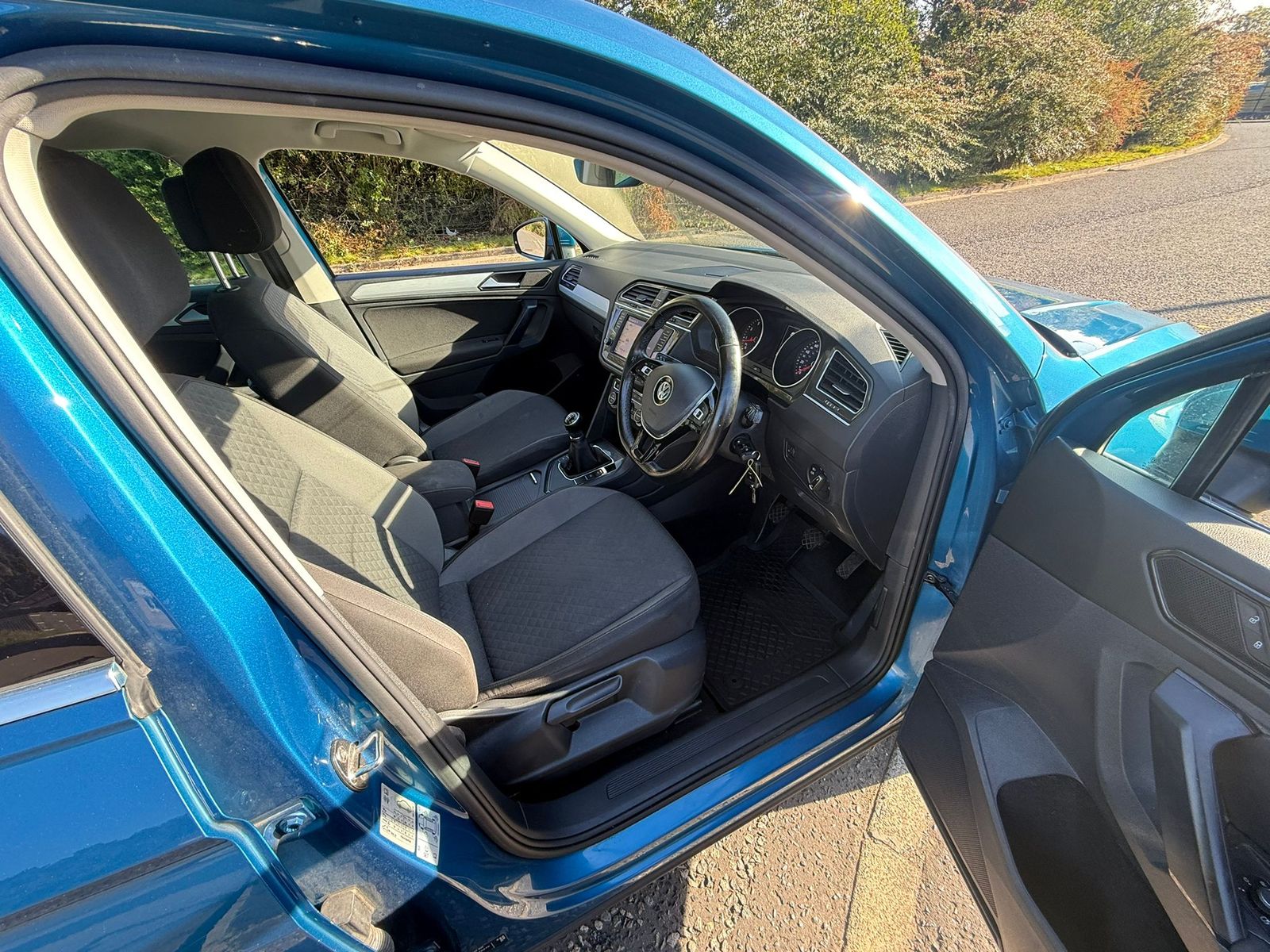 Volkswagen Tiguan 1.4L SE Nav TSi BlueMotion Technology SUV 5dr Petrol Manual Euro 6 (148 bhp) 5dr Manual 2025