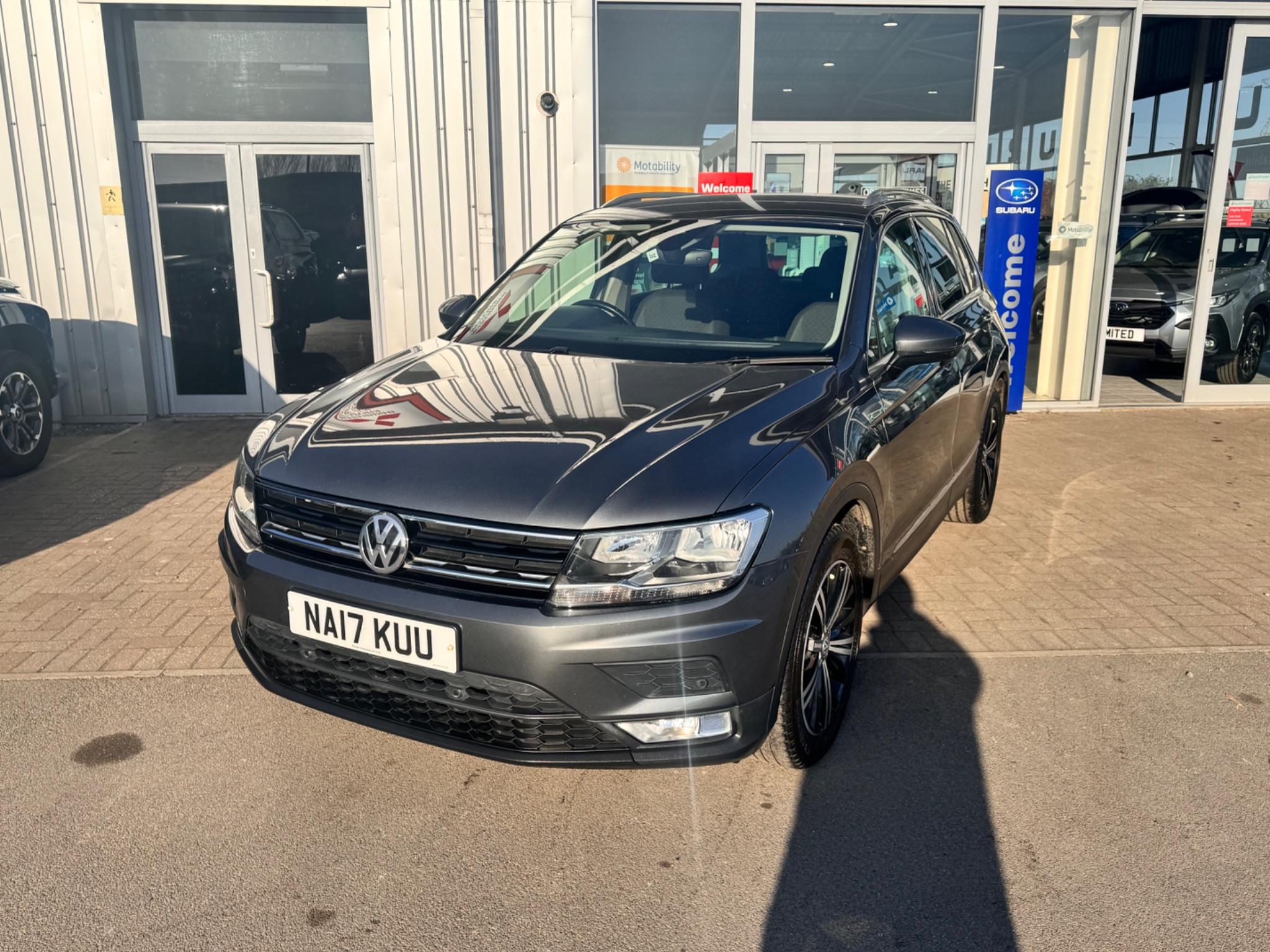 2017 VOLKSWAGEN TIGUAN