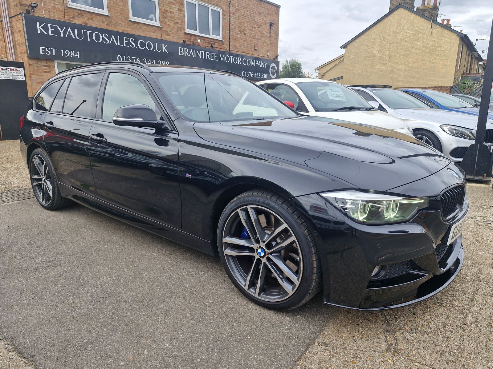 BMW 3 Series 3.0 330d M Sport Shadow Edition Touring 5dr Diesel Auto xDrive Euro 6 (s/s) (258 ps) 5dr Automatic 2025