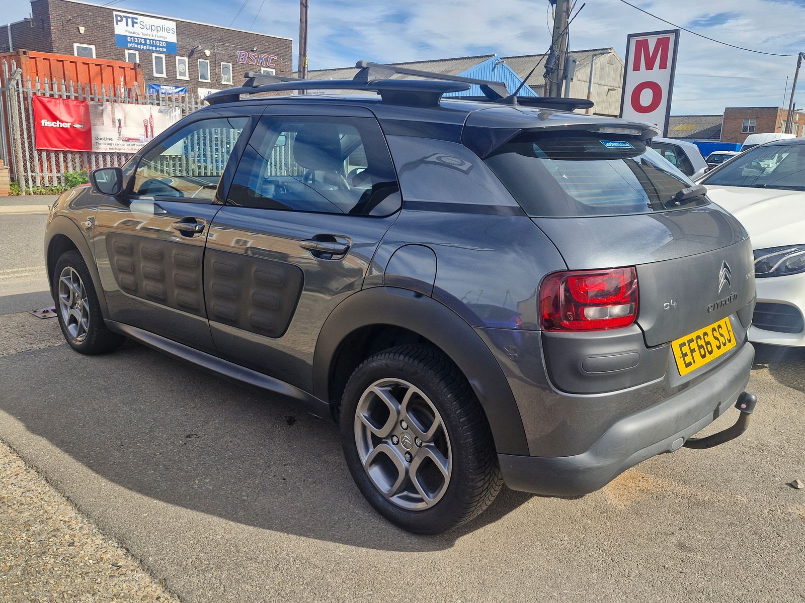Citroen C4 Cactus 1.2 PureTech Feel Hatchback 5dr Petrol Manual Euro 6 (Euro 6) (82 ps) 5dr Manual 2026