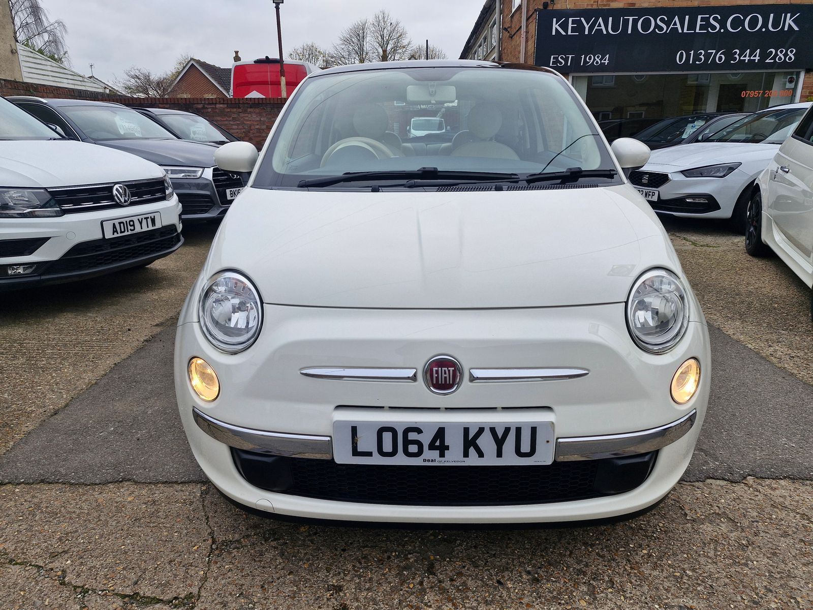 Fiat 500 1.2 Lounge Hatchback 3dr Petrol Dualogic Euro 6 (s/s) (69 bhp) 3dr Automatic 2025