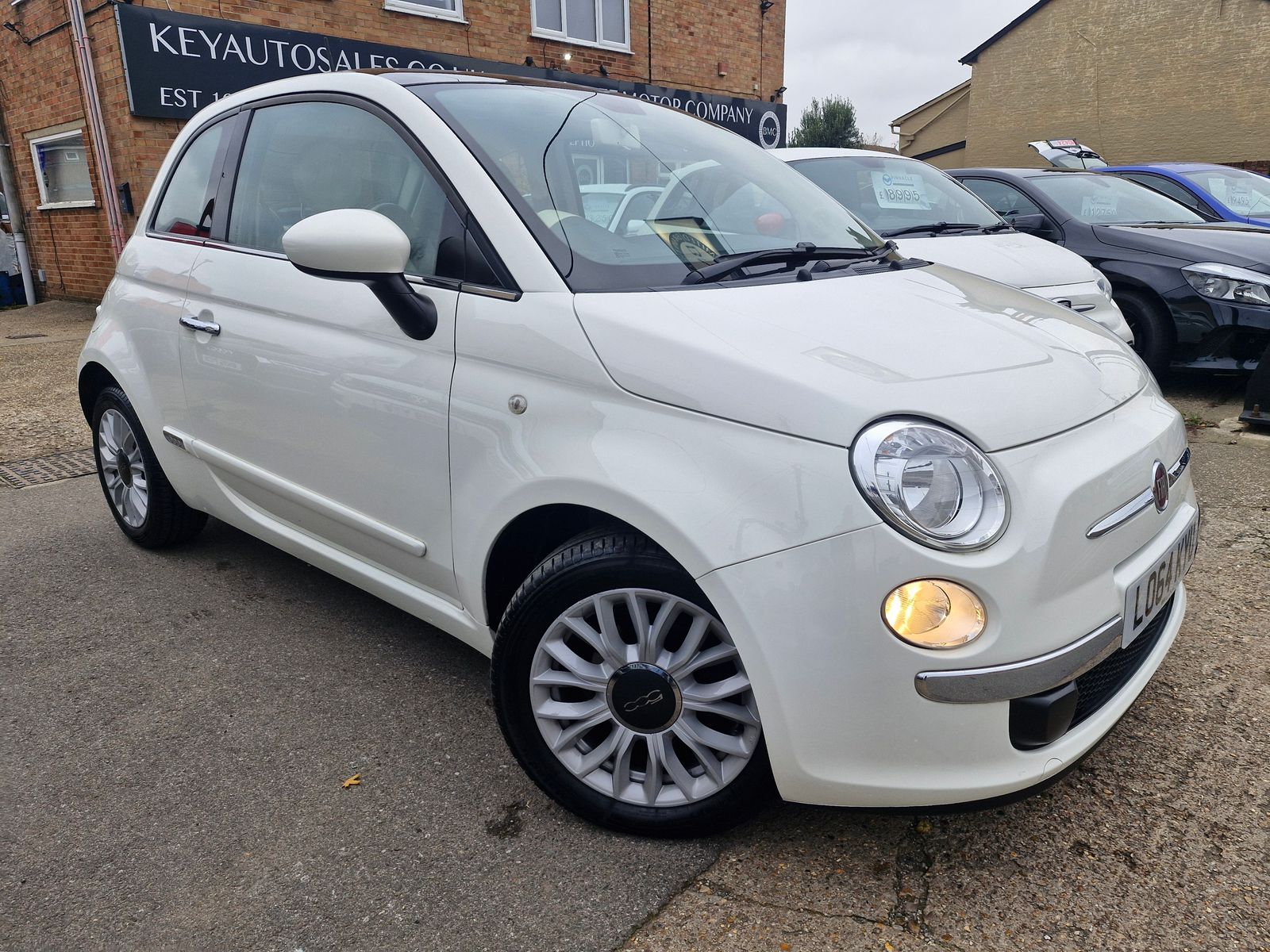 Fiat 500 1.2 Lounge Hatchback 3dr Petrol Dualogic Euro 6 (s/s) (69 bhp) 3dr Automatic 2025