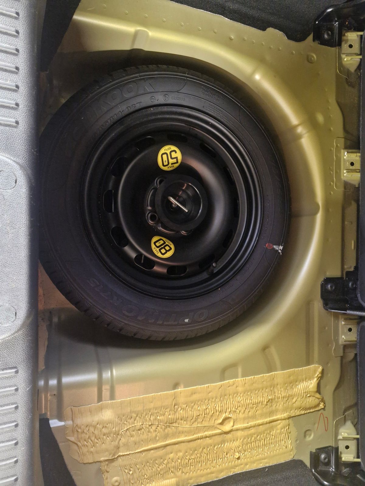 Ford Fiesta 1.0T EcoBoost Zetec Hatchback 5dr Petrol Manual Euro 5 (s/s) (100 ps) 5dr Manual 2026