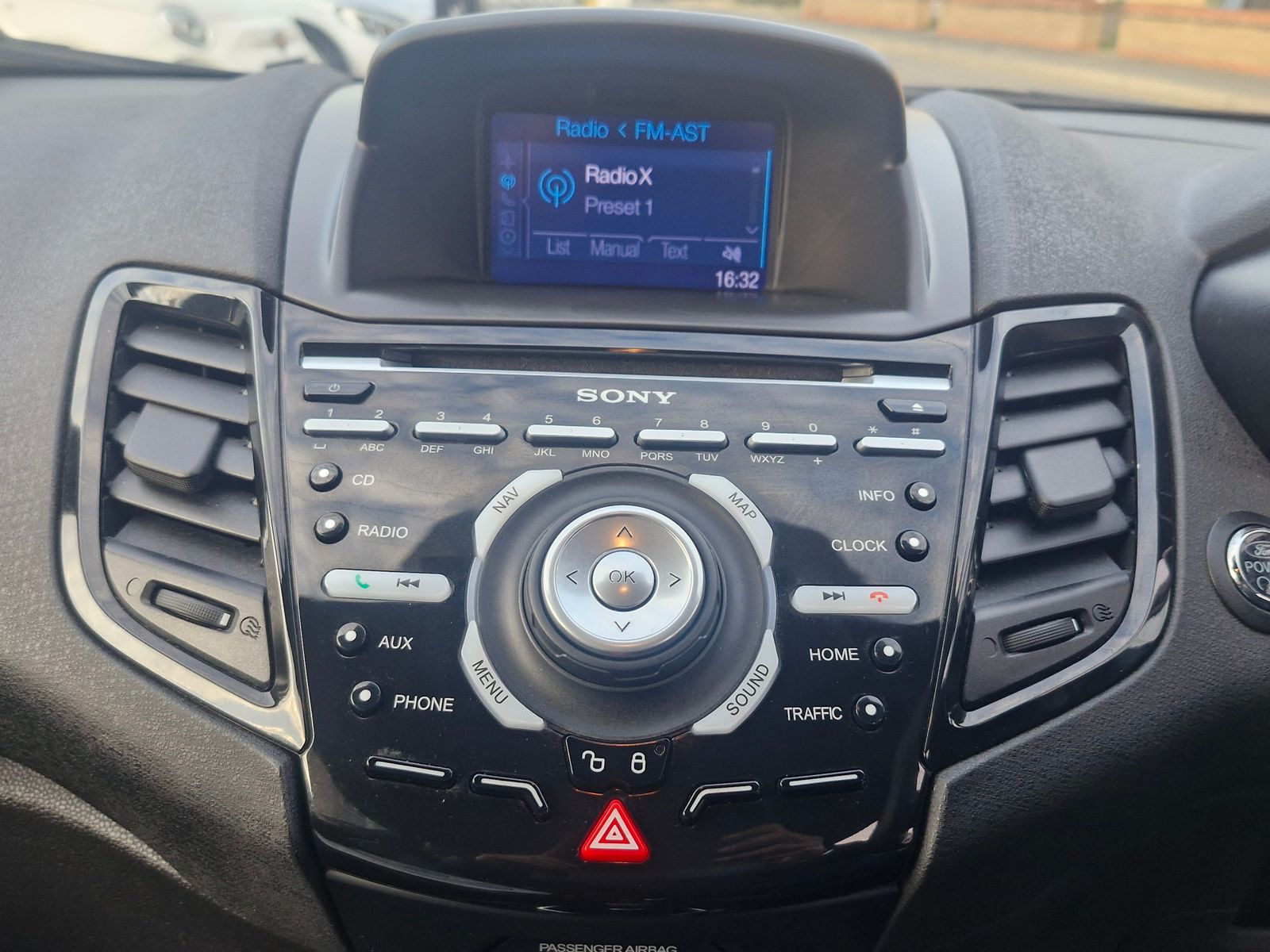 Ford Fiesta 1.6T EcoBoost ST-2 Hatchback 3dr Petrol Manual Euro 5 (182 ps) 3dr Manual 2025