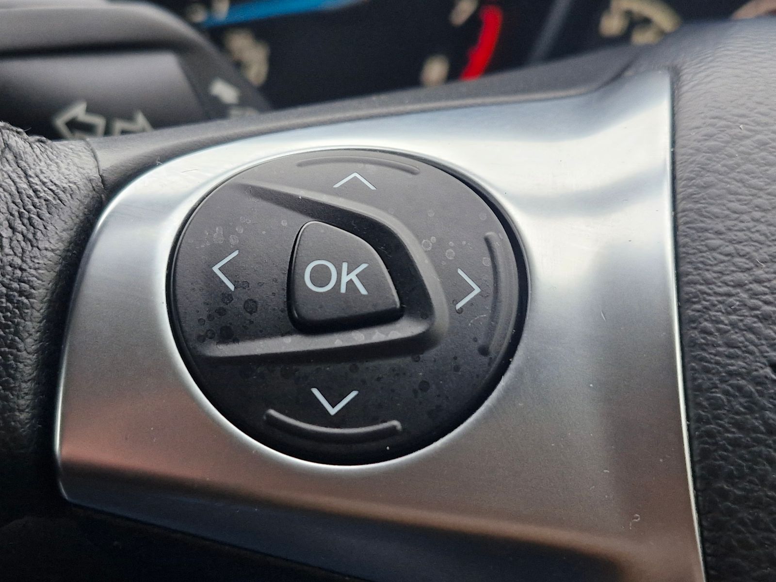 Ford Focus 1.0T EcoBoost Zetec Estate 5dr Petrol Manual Euro 5 (s/s) (125 ps) 5dr Manual 2026