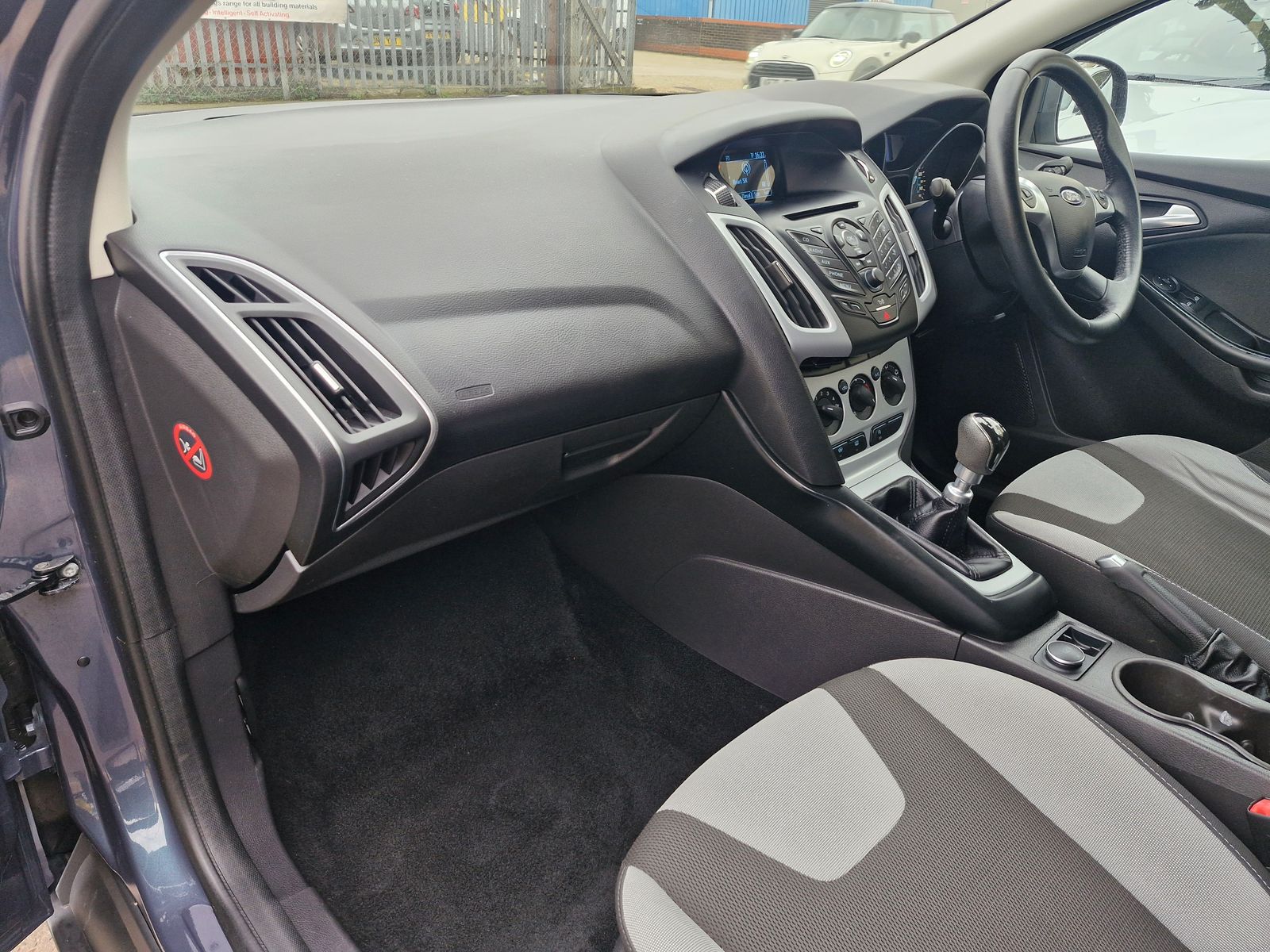 Ford Focus 1.0T EcoBoost Zetec Estate 5dr Petrol Manual Euro 5 (s/s) (125 ps) 5dr Manual 2026