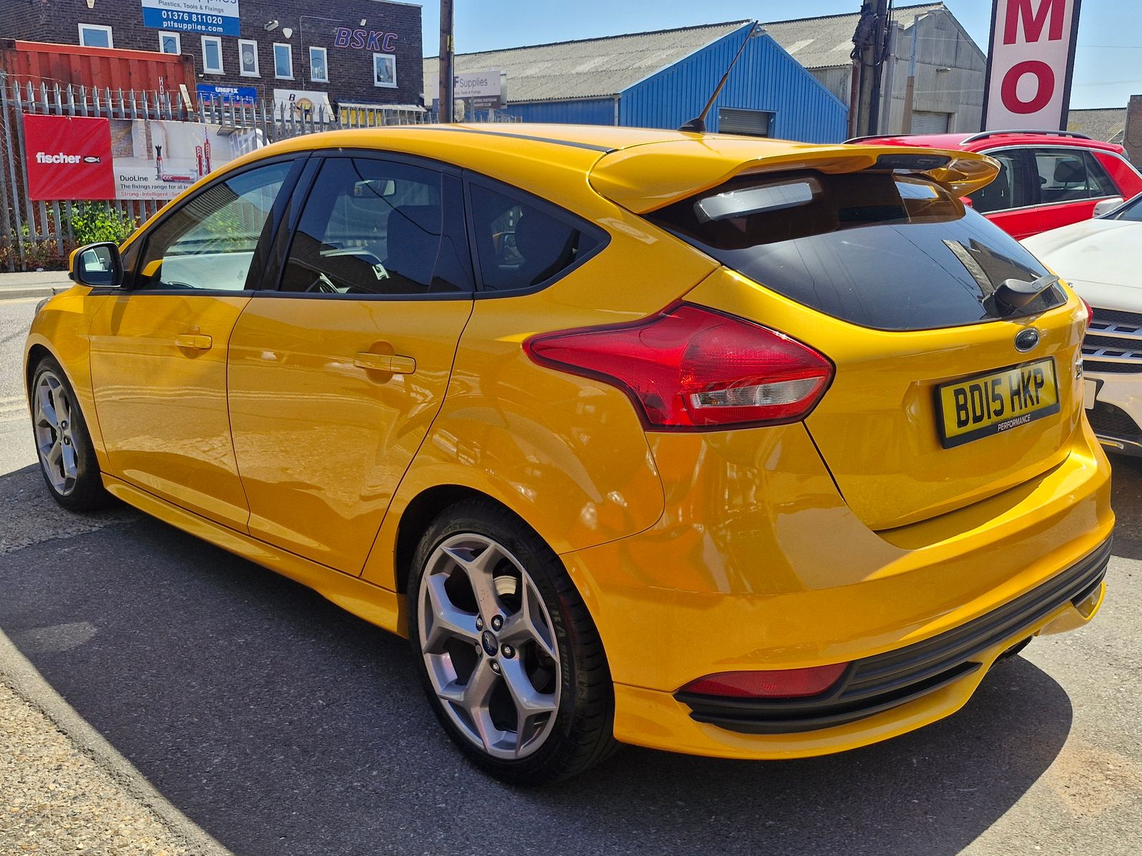 Ford Focus 2.0T EcoBoost ST-2 Hatchback 5dr Petrol Manual Euro 6 (s/s) (250 ps) 5dr Manual 2026
