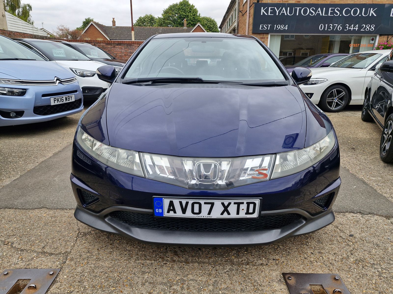 Honda Civic 1.8L Type S i-VTec Semi-Auto Hatchback 3dr Petrol Semi Automatic Euro 4 (138 bhp) 3dr Semi Automatic 2025
