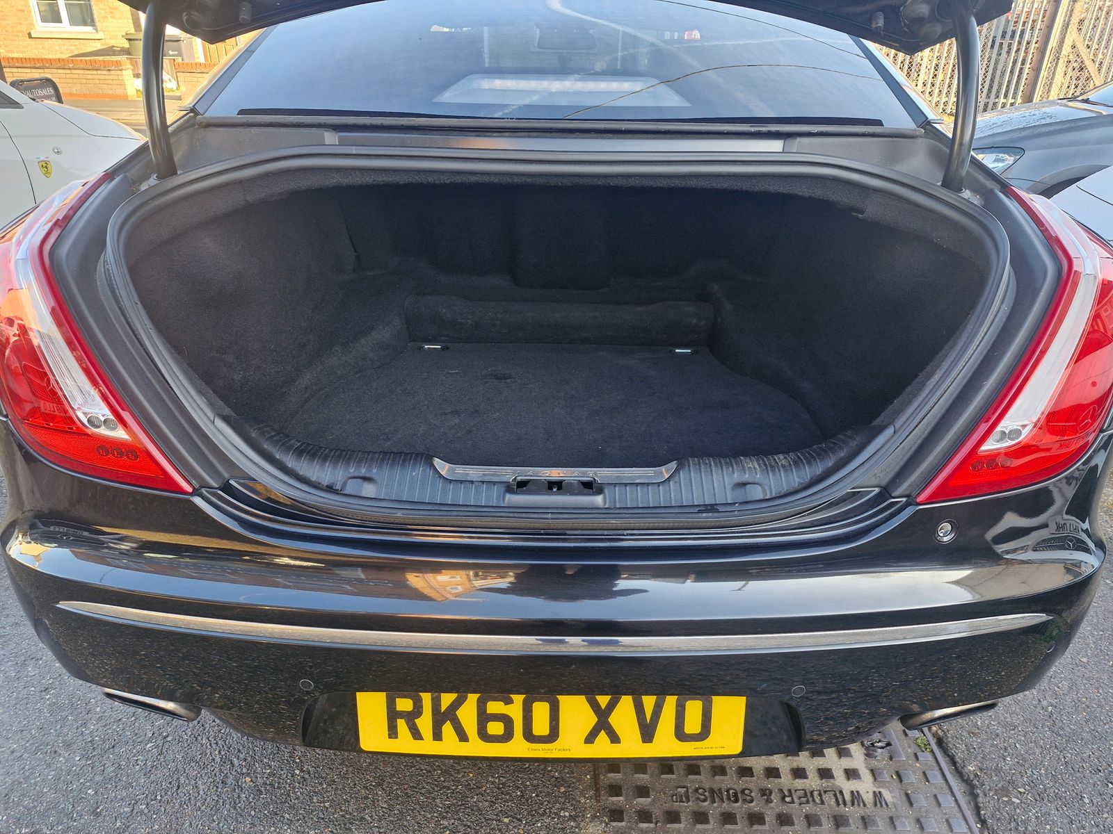 Jaguar XJ 3.0d V6 Luxury Saloon 4dr Diesel Auto Euro 5 (275 ps) 4dr Automatic 2025