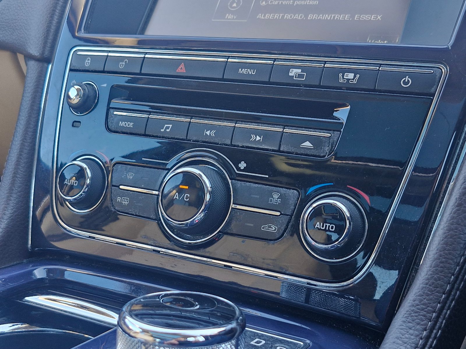 Jaguar XJ 3.0d V6 Luxury Saloon 4dr Diesel Auto Euro 5 (275 ps) 4dr Automatic 2025