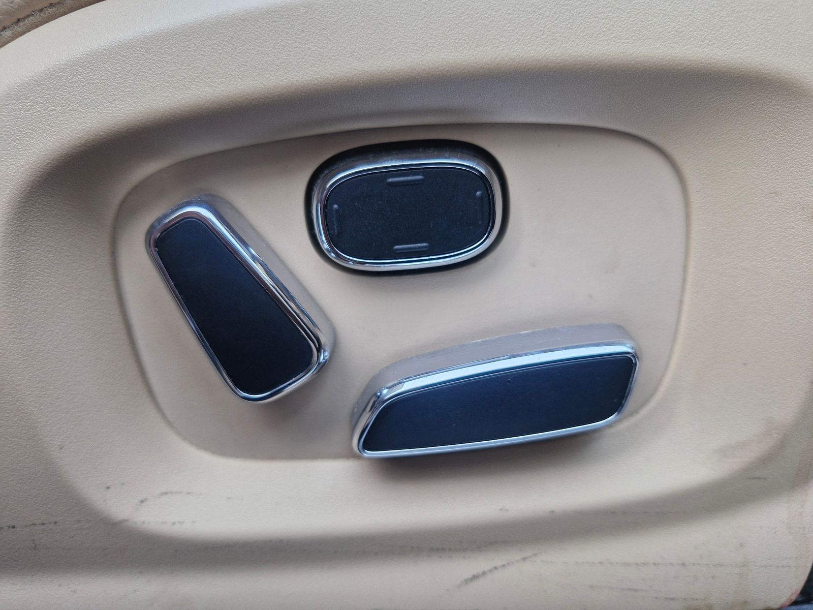 Jaguar XJ 3.0d V6 Luxury Saloon 4dr Diesel Auto Euro 5 (275 ps) 4dr Automatic 2025