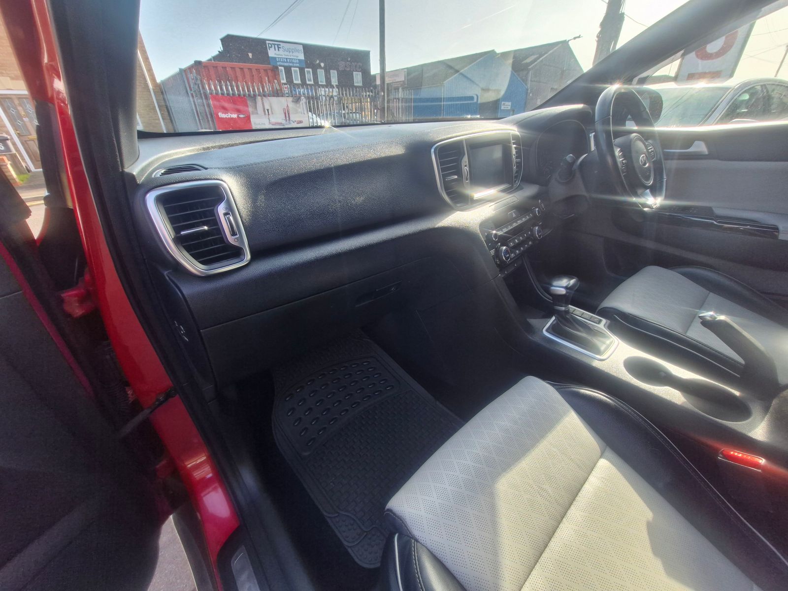 Kia Sportage 1.7 CRDi GT-Line SUV 5dr Diesel DCT Euro 6 (s/s) (139 bhp) 5dr Automatic 2026