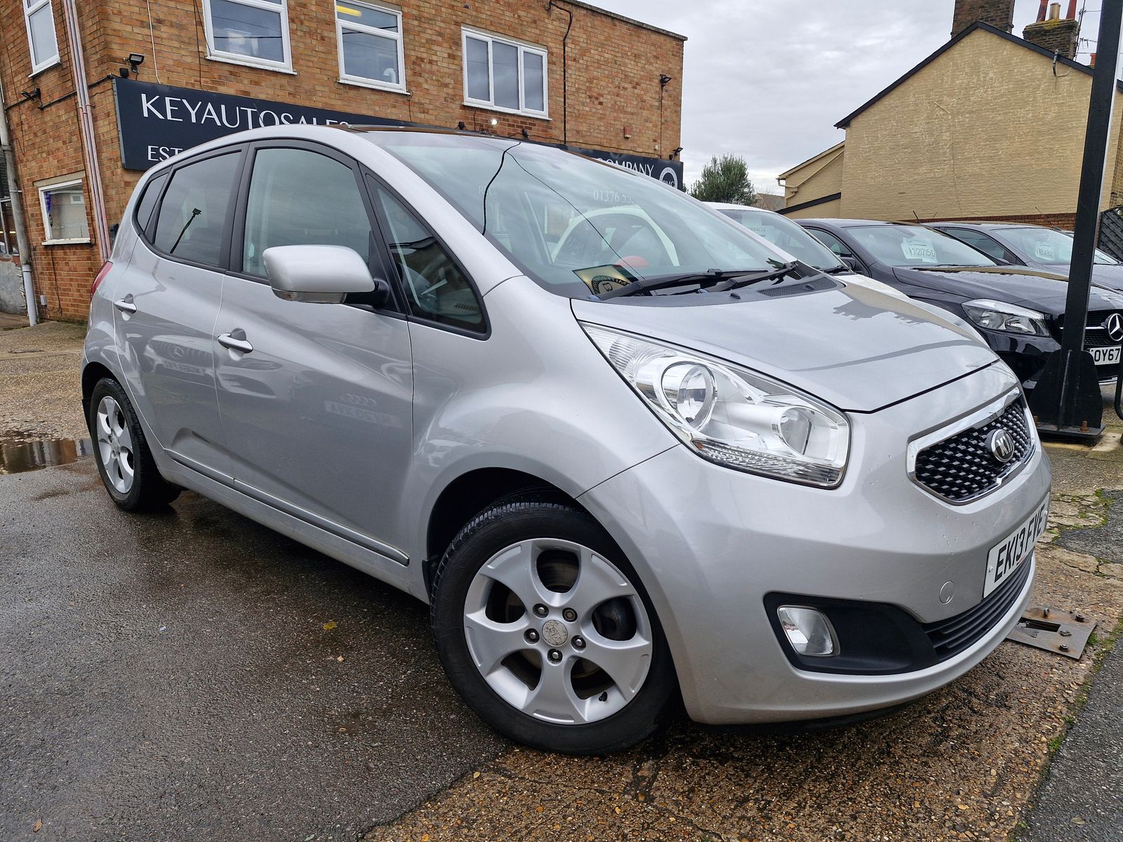 Kia Venga 1.6 3 MPV 5dr Petrol Auto Euro 5 (Sat Nav) (123 bhp) 5dr Automatic 2025