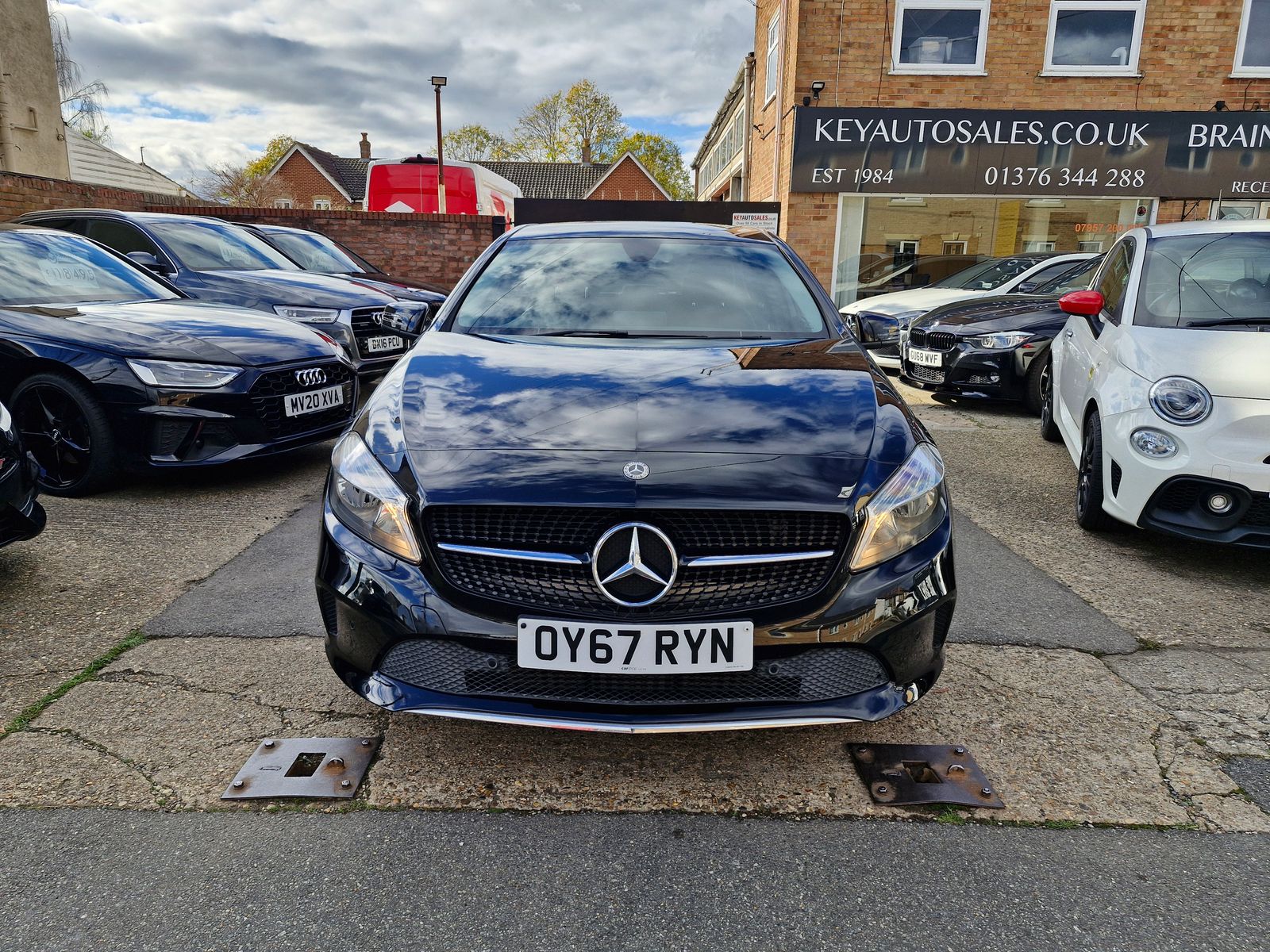 Mercedes-Benz A Class 1.6 A160 SE (Executive) Hatchback 5dr Petrol 7G-DCT Euro 6 (s/s) (102 ps) 5dr Automatic 2025