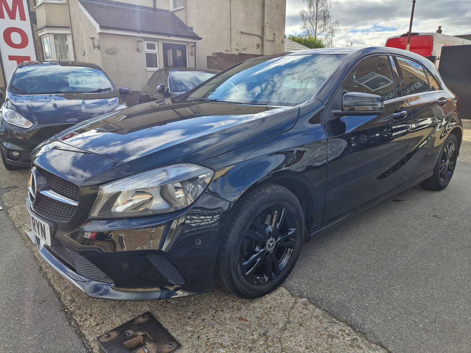 Mercedes-Benz A Class 1.6 A160 SE (Executive) Hatchback 5dr Petrol 7G-DCT Euro 6 (s/s) (102 ps) 5dr Automatic 2025