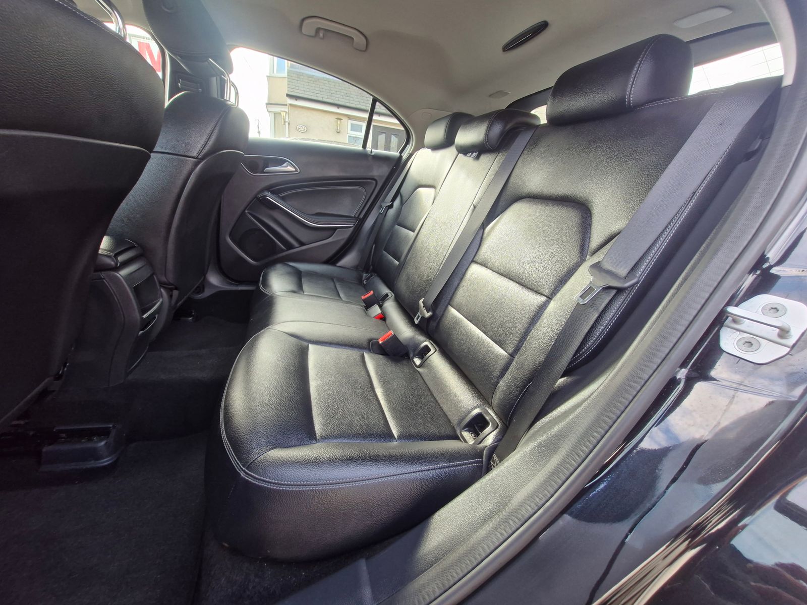 Mercedes-Benz A Class 1.6 A160 SE (Executive) Hatchback 5dr Petrol 7G-DCT Euro 6 (s/s) (102 ps) 5dr Automatic 2025