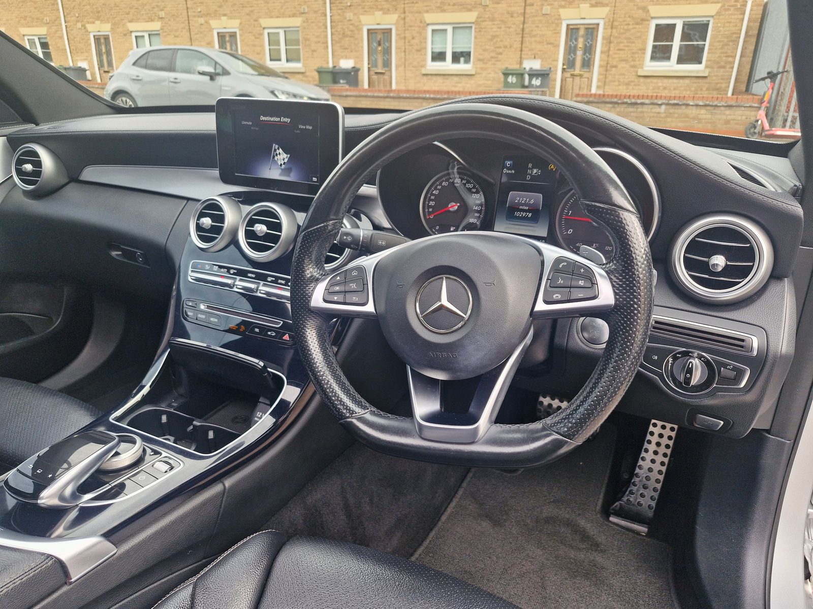Mercedes-Benz C Class 2.1 C220 BlueTEC AMG Line (Premium) Saloon 4dr Diesel G-Tronic+ Euro 6 (s/s) (170 ps) 4dr Automatic 2025