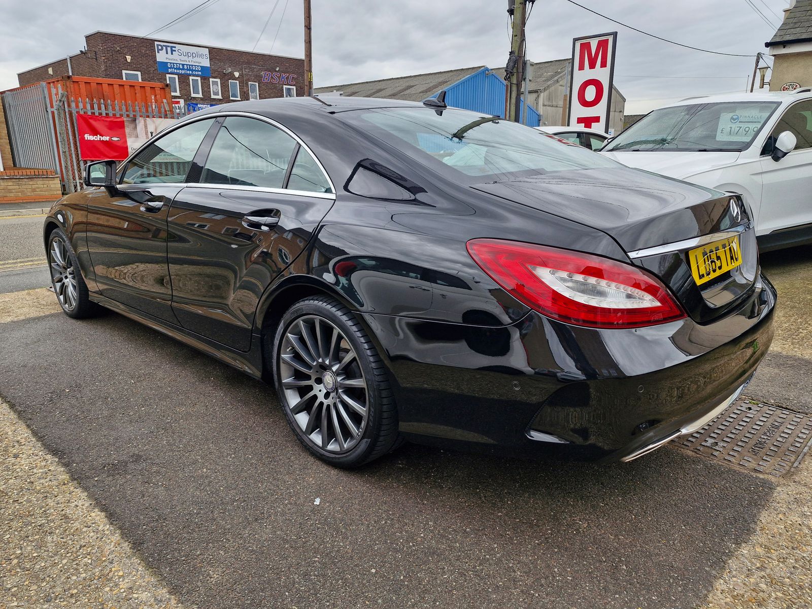 Mercedes-Benz CLS 2.1 CLS220d AMG Line Coupe 4dr Diesel G-Tronic+ Euro 6 (s/s) (177 ps) 4dr Automatic 2025