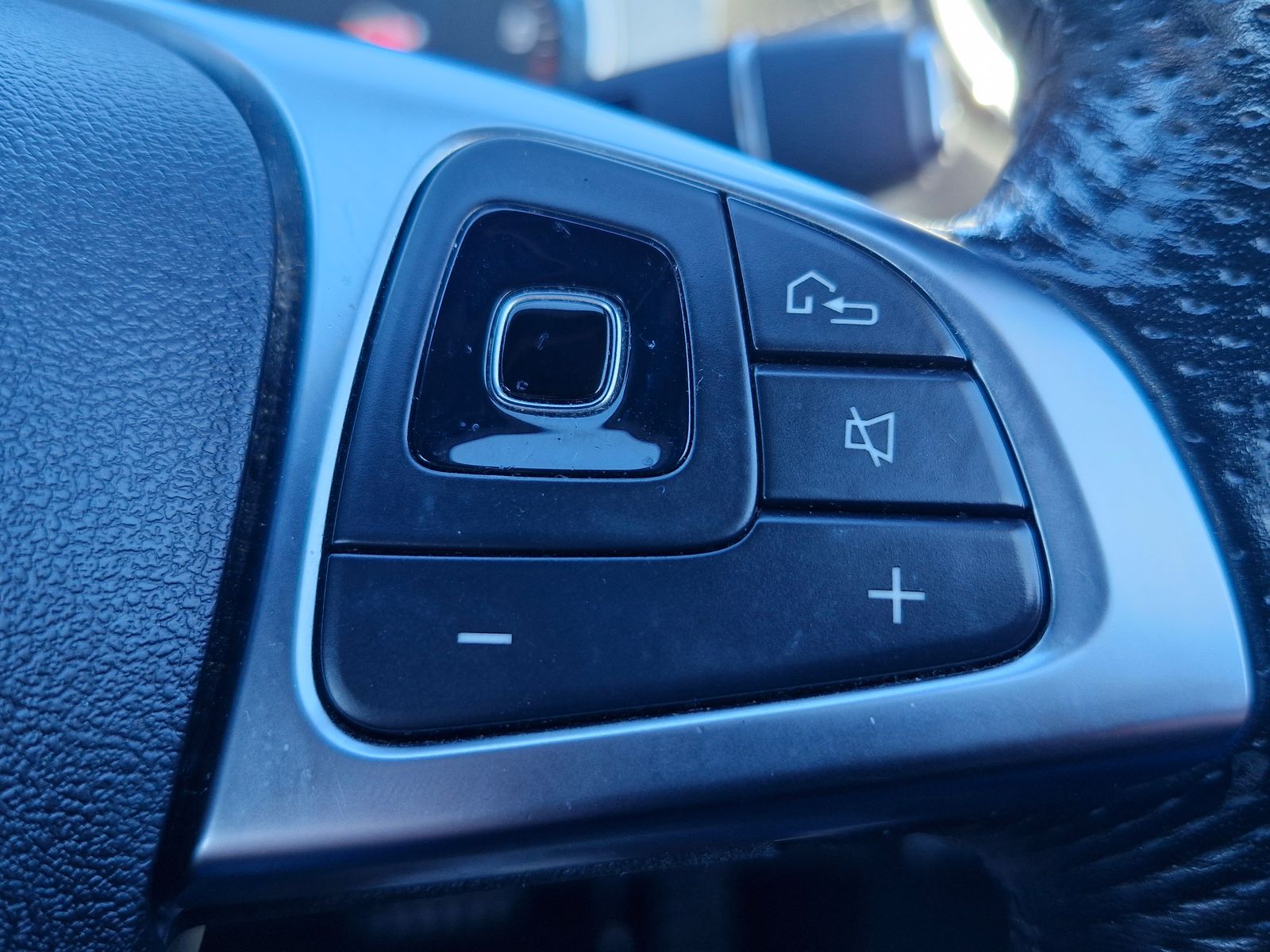 Mercedes-Benz E Class 2.0 E220d AMG Line Cabriolet 2dr Diesel G-Tronic+ Euro 6 (s/s) (194 ps) 2dr Automatic 2025