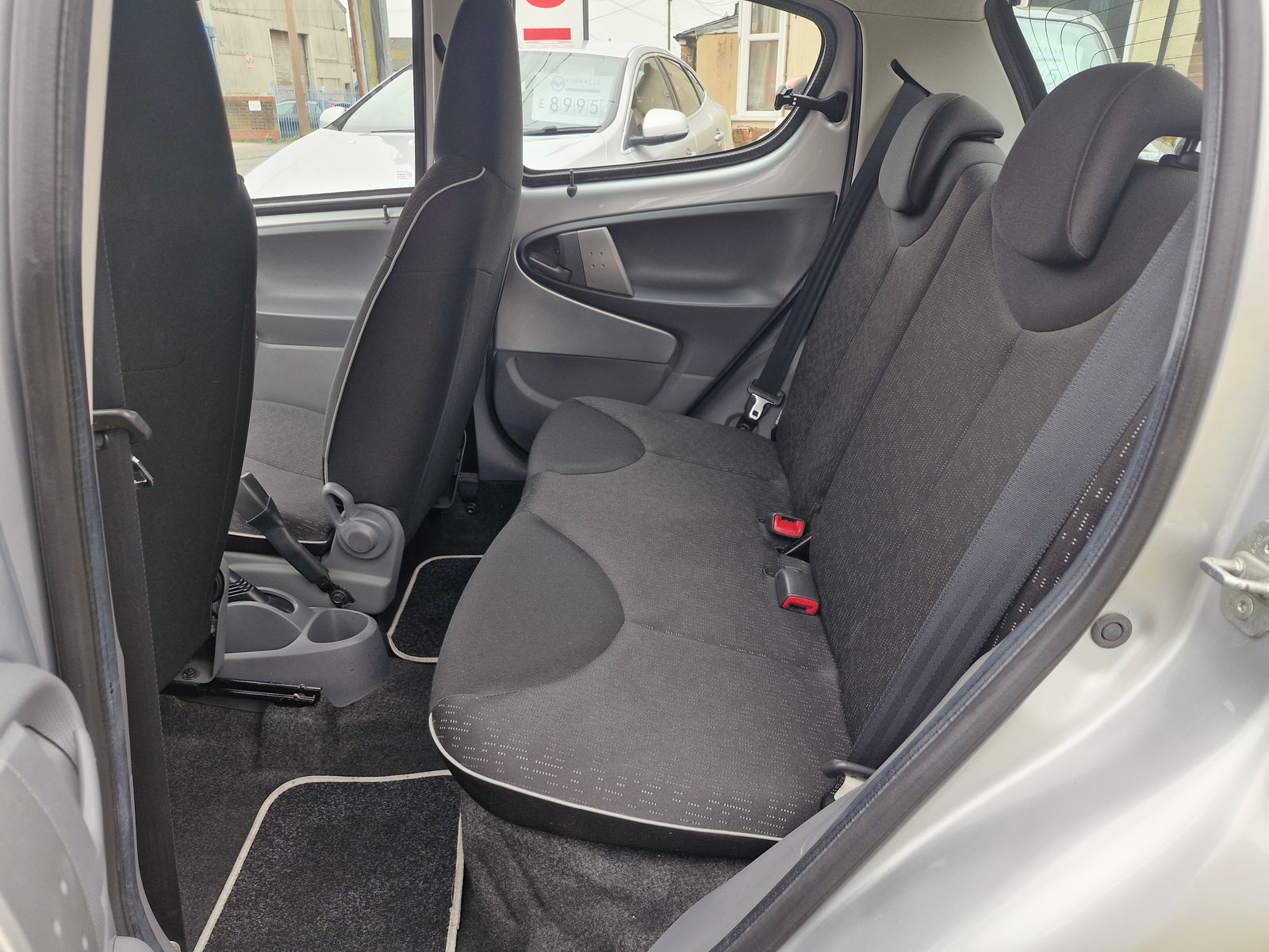 Peugeot 107 1.0 12V Urban Hatchback 5dr Petrol Manual Euro 5 (68 ps) 5dr Manual 2026