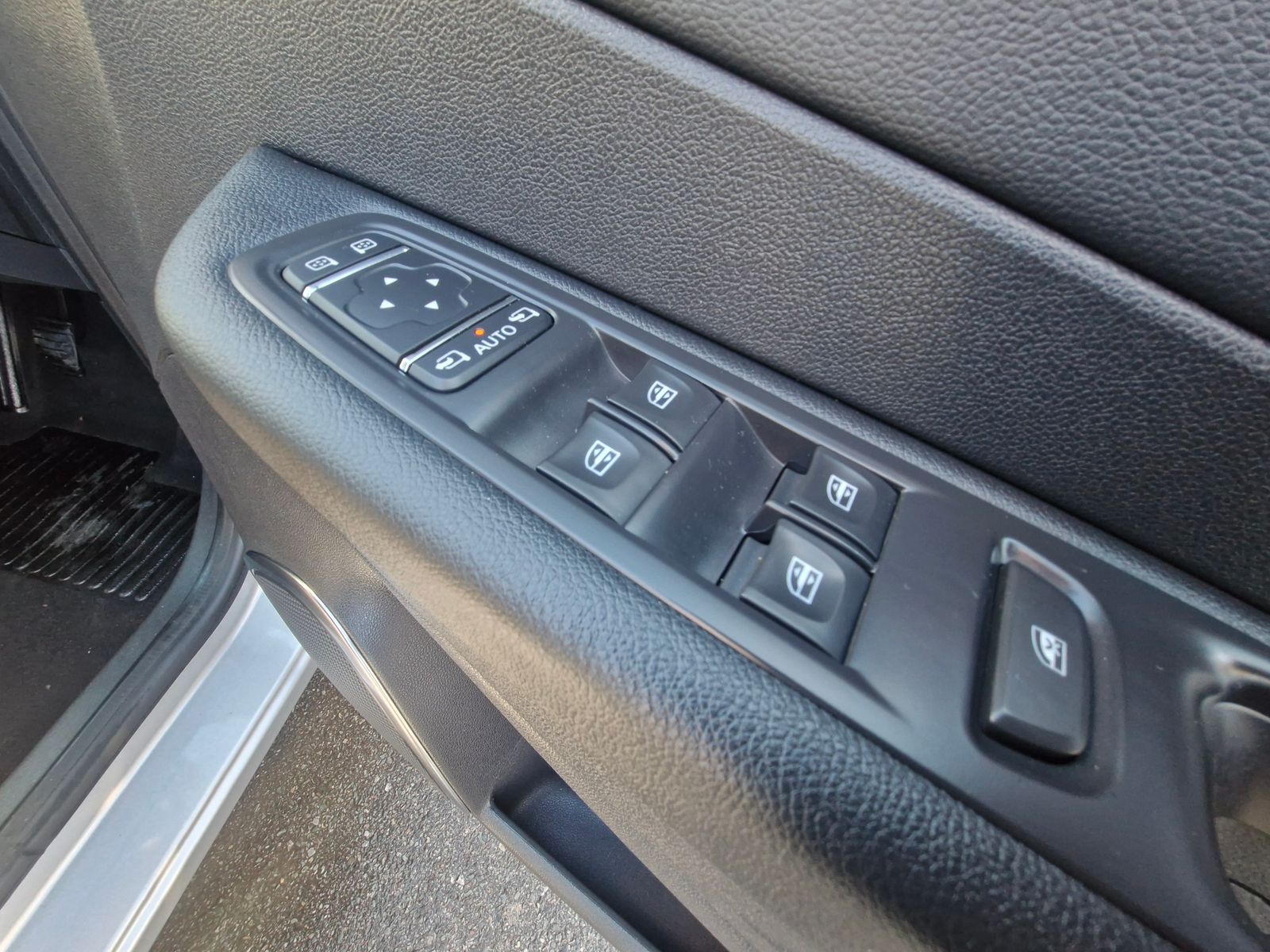 Renault Captur 1.5 dCi ENERGY Dynamique S Nav SUV 5dr Diesel Manual Euro 6 (s/s) (90 ps) 5dr Manual 2025