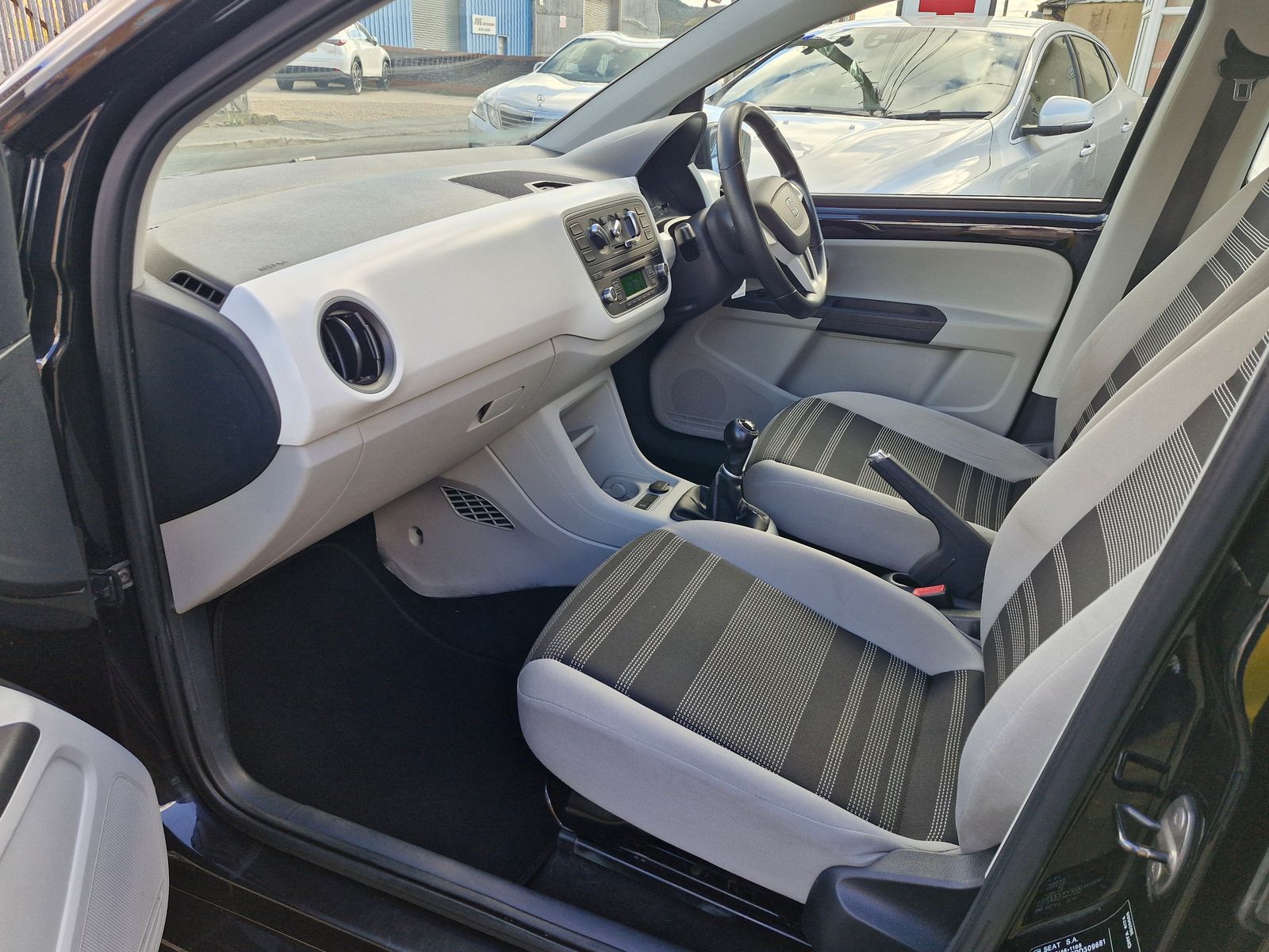 Seat Mii 1.0 12v SE Hatchback 5dr Petrol Manual Euro 5 (60 ps) 5dr Manual 2026