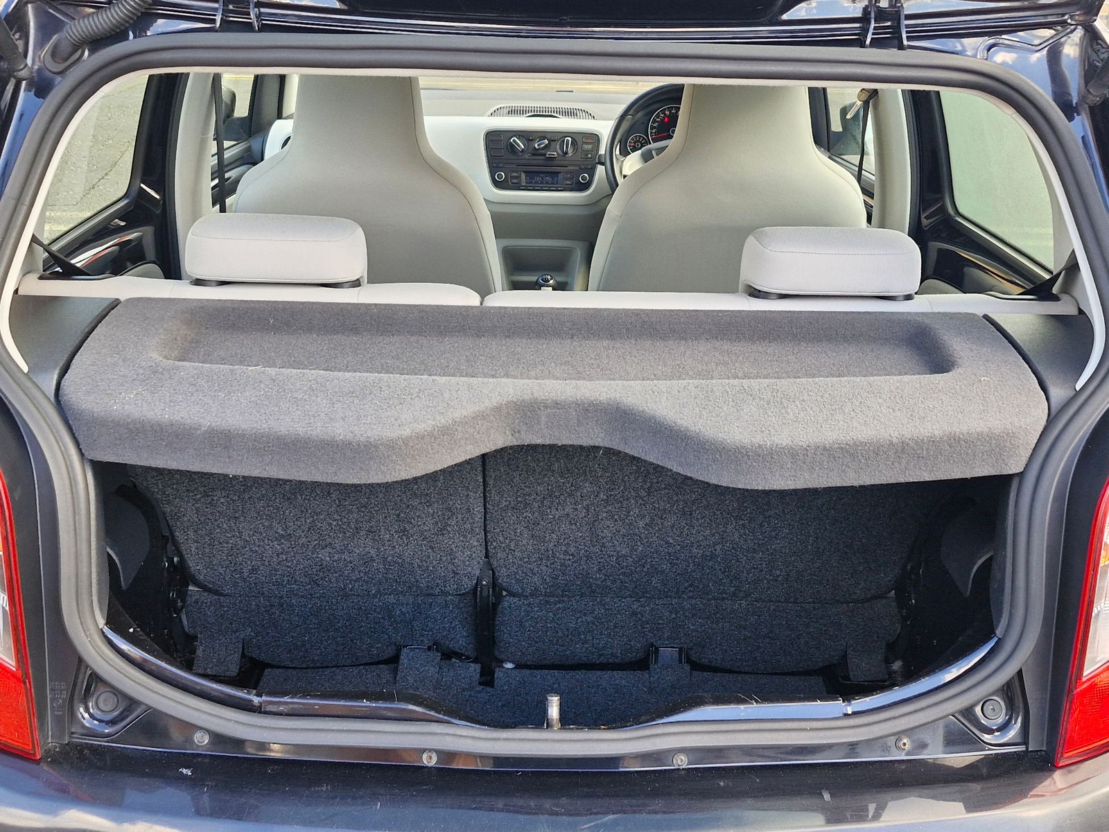 Seat Mii 1.0 12v SE Hatchback 5dr Petrol Manual Euro 5 (60 ps) 5dr Manual 2026