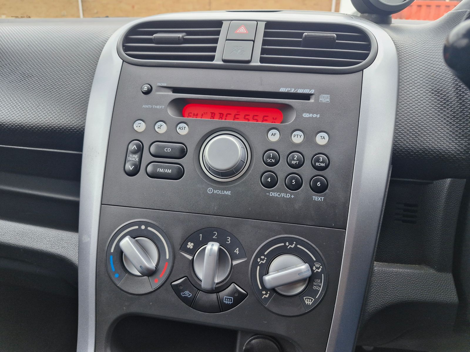 Vauxhall Agila 1.2 16V Club MPV 5dr Petrol Manual Euro 5 (AC) (85 ps) 5dr Manual 2026