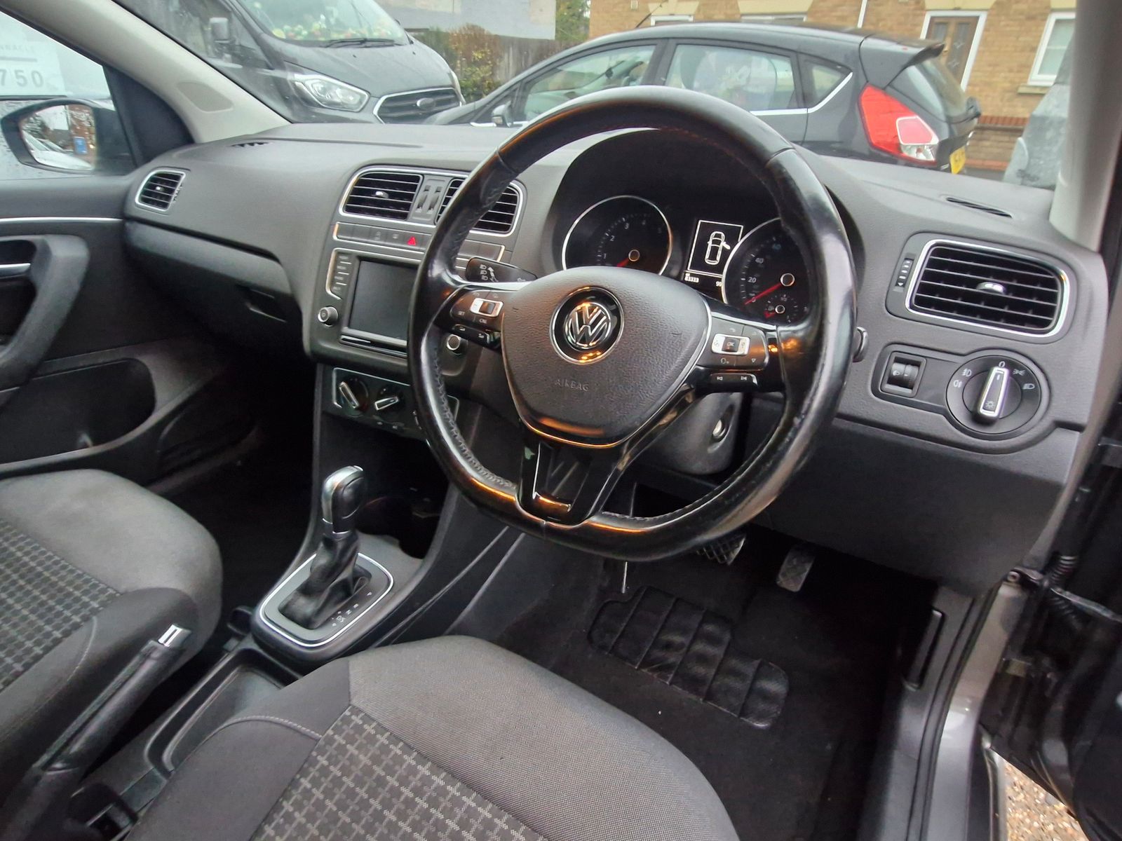 Volkswagen Polo 1.2 TSI BlueMotion Tech Match Hatchback 5dr Petrol DSG Euro 6 (s/s) (90 ps) 5dr Automatic 2025