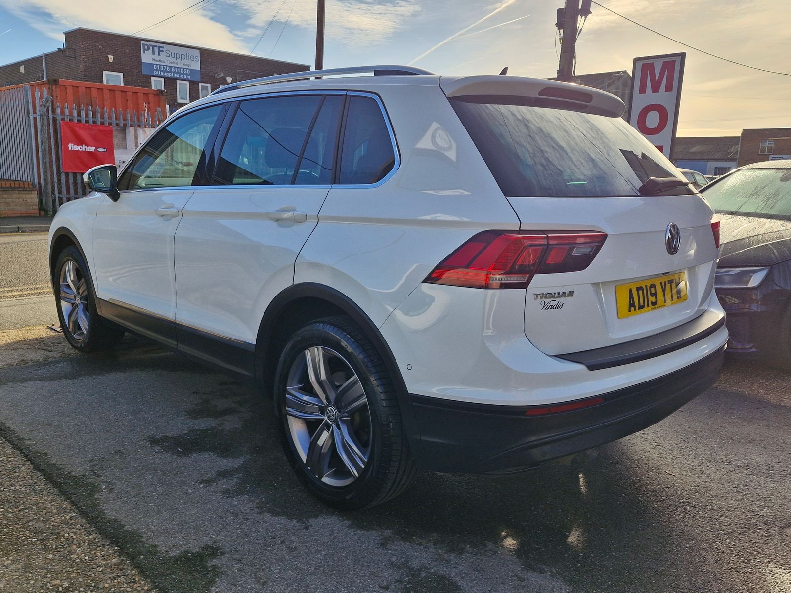 Volkswagen Tiguan 2.0 TDI Match SUV 5dr Diesel DSG 4Motion Euro 6 (s/s) (150 ps) 5dr Automatic 2025