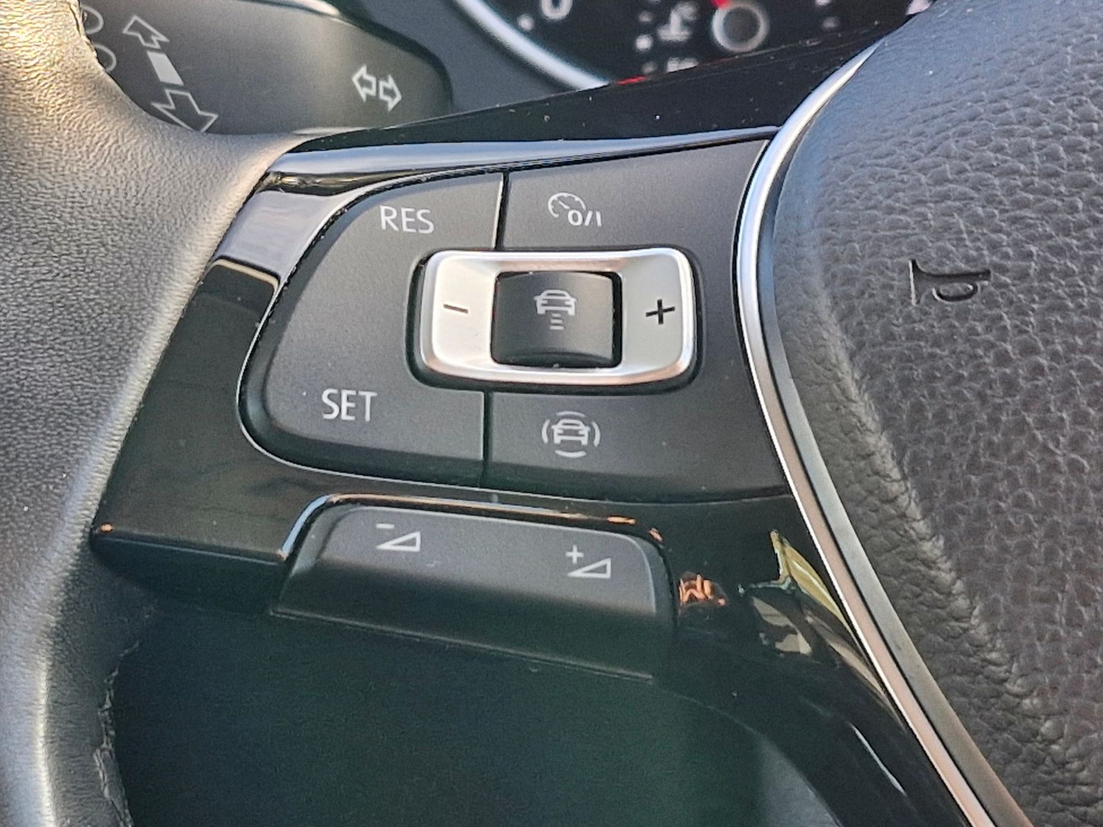 Volkswagen Tiguan 2.0 TDI Match SUV 5dr Diesel DSG 4Motion Euro 6 (s/s) (150 ps) 5dr Automatic 2025