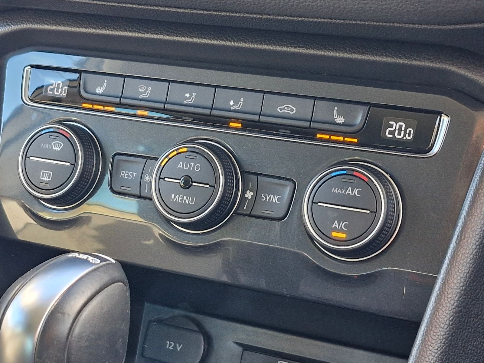 Volkswagen Tiguan 2.0 TDI Match SUV 5dr Diesel DSG 4Motion Euro 6 (s/s) (150 ps) 5dr Automatic 2025