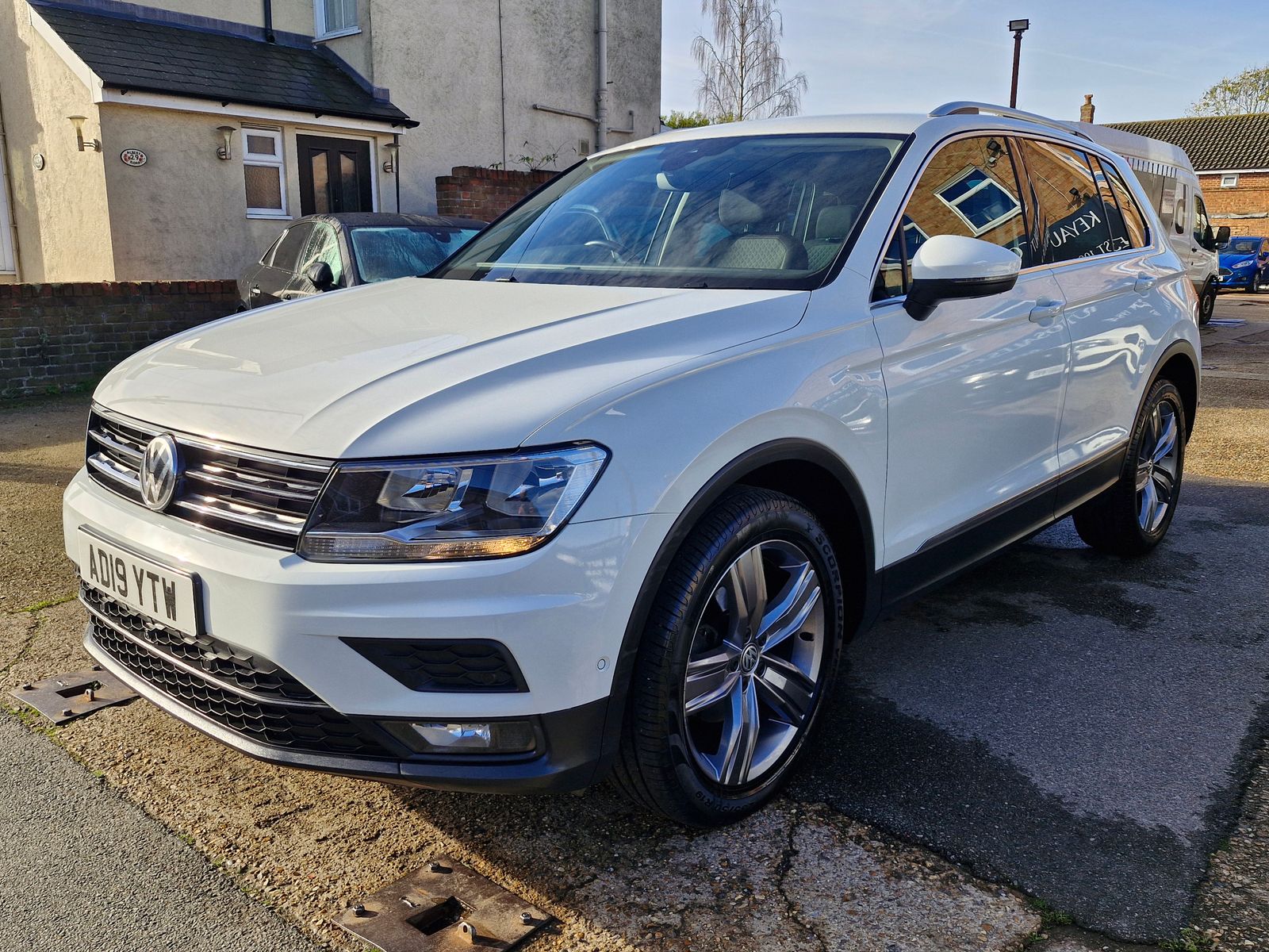 Volkswagen Tiguan 2.0 TDI Match SUV 5dr Diesel DSG 4Motion Euro 6 (s/s) (150 ps) 5dr Automatic 2025