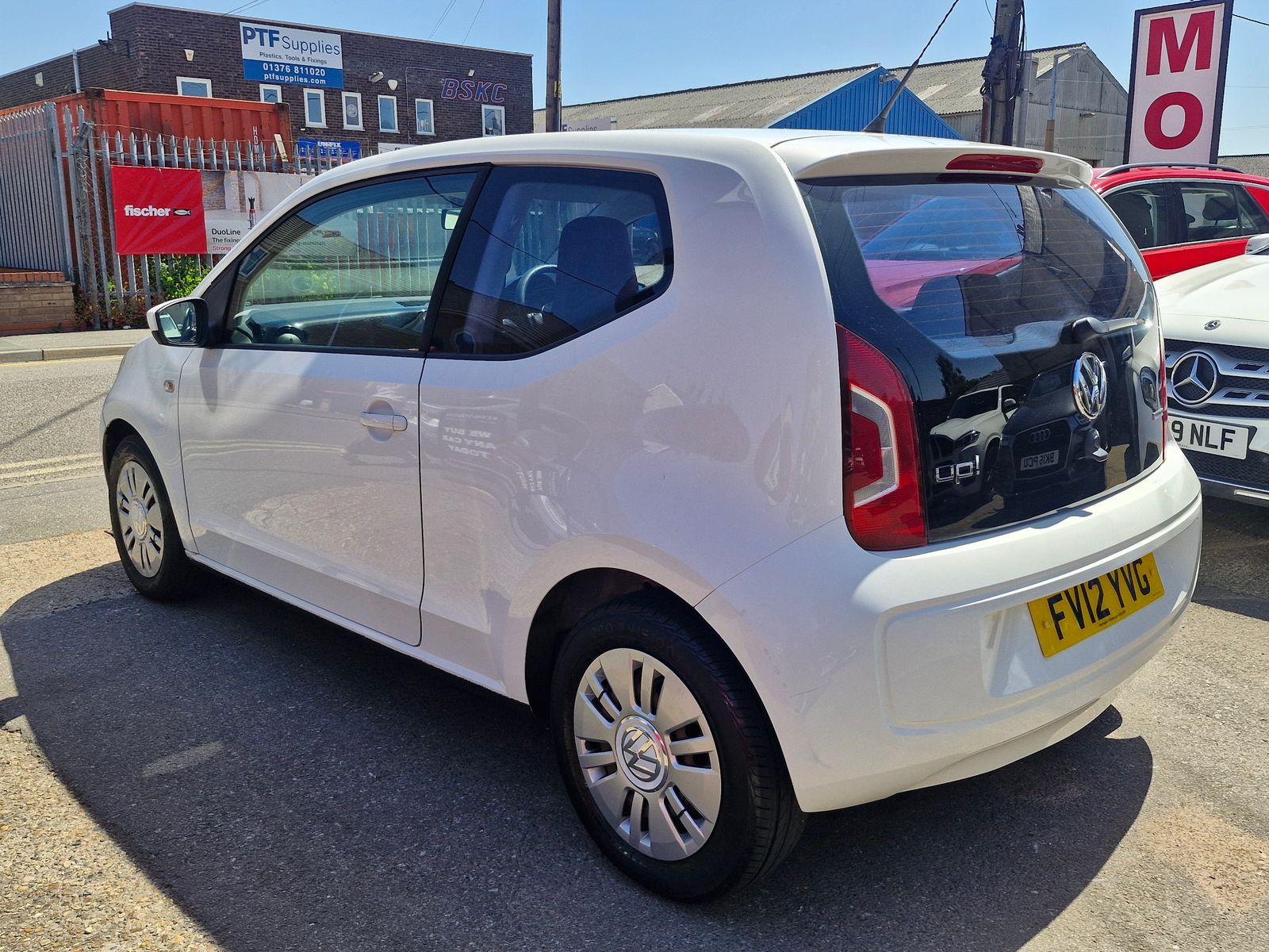 Volkswagen up! 1.0 BlueMotion Tech Move up! Hatchback 3dr Petrol Manual Euro 5 (s/s) (60 ps) 3dr Manual 2026