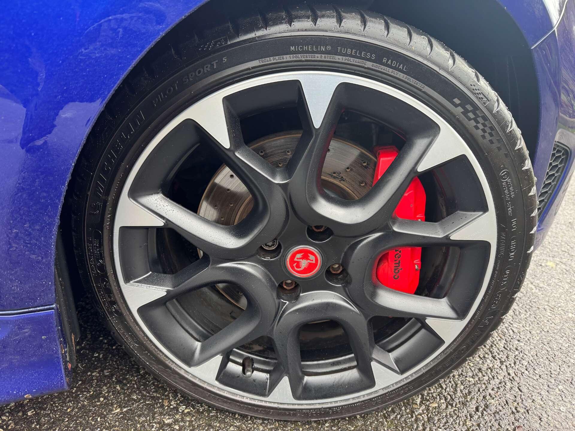 Abarth 595 1.4 595 Competizione 3dr 3dr Manual 2026