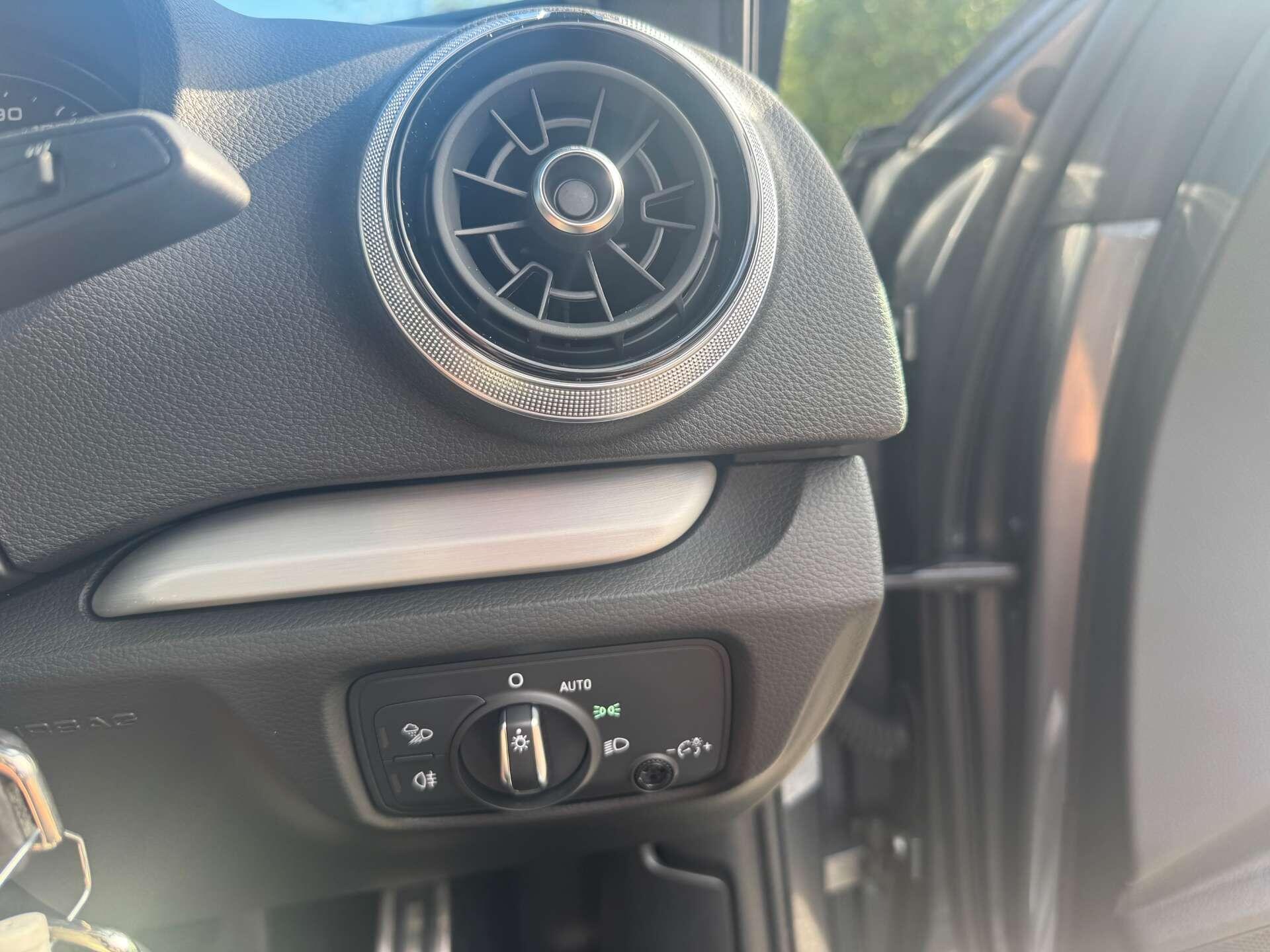 Audi A3 1.5 A3 Sportback 35 TFSI S Line 5dr 5dr Manual 2025