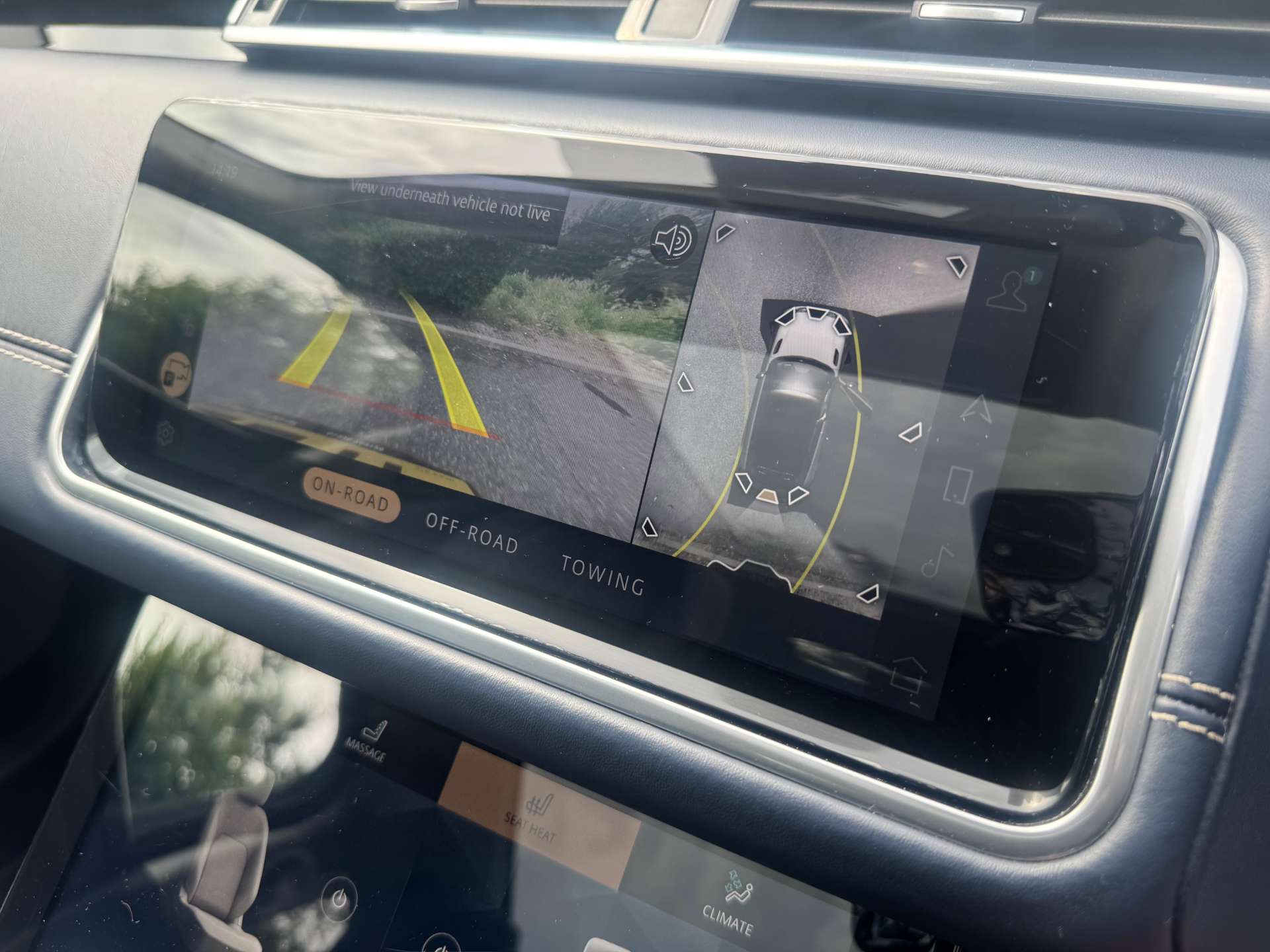Land Rover Range Rover Velar 3.0 Range Rover Velar R-Dynamic HSE D MHEV Auto 4WD 5dr 5dr Automatic 2026