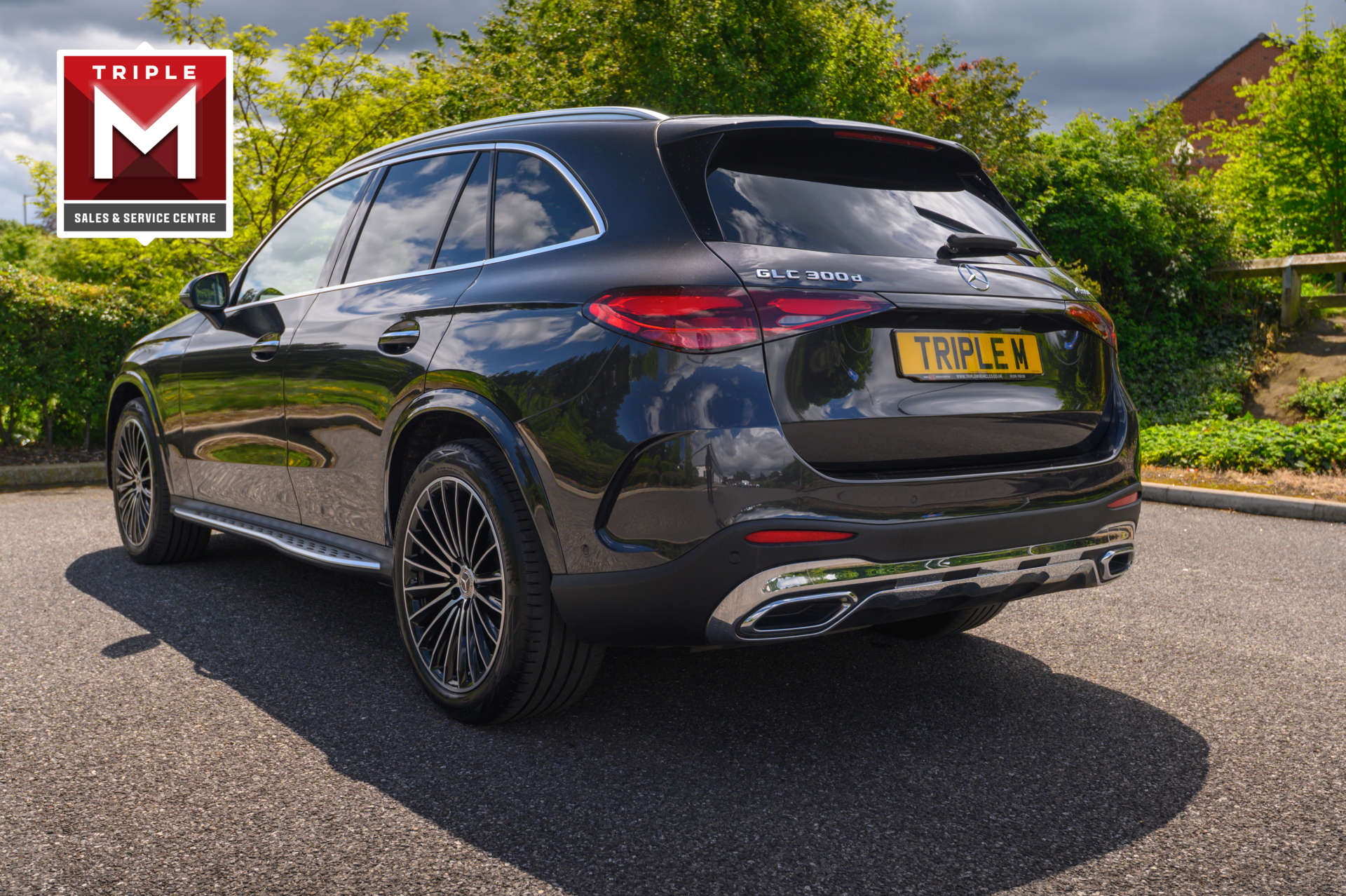 Mercedes-Benz GLC 2.0 GLC 300 AMG Line Premium Plus D MHEV 4MATIC Auto 4WD 5dr 5dr Automatic 2026
