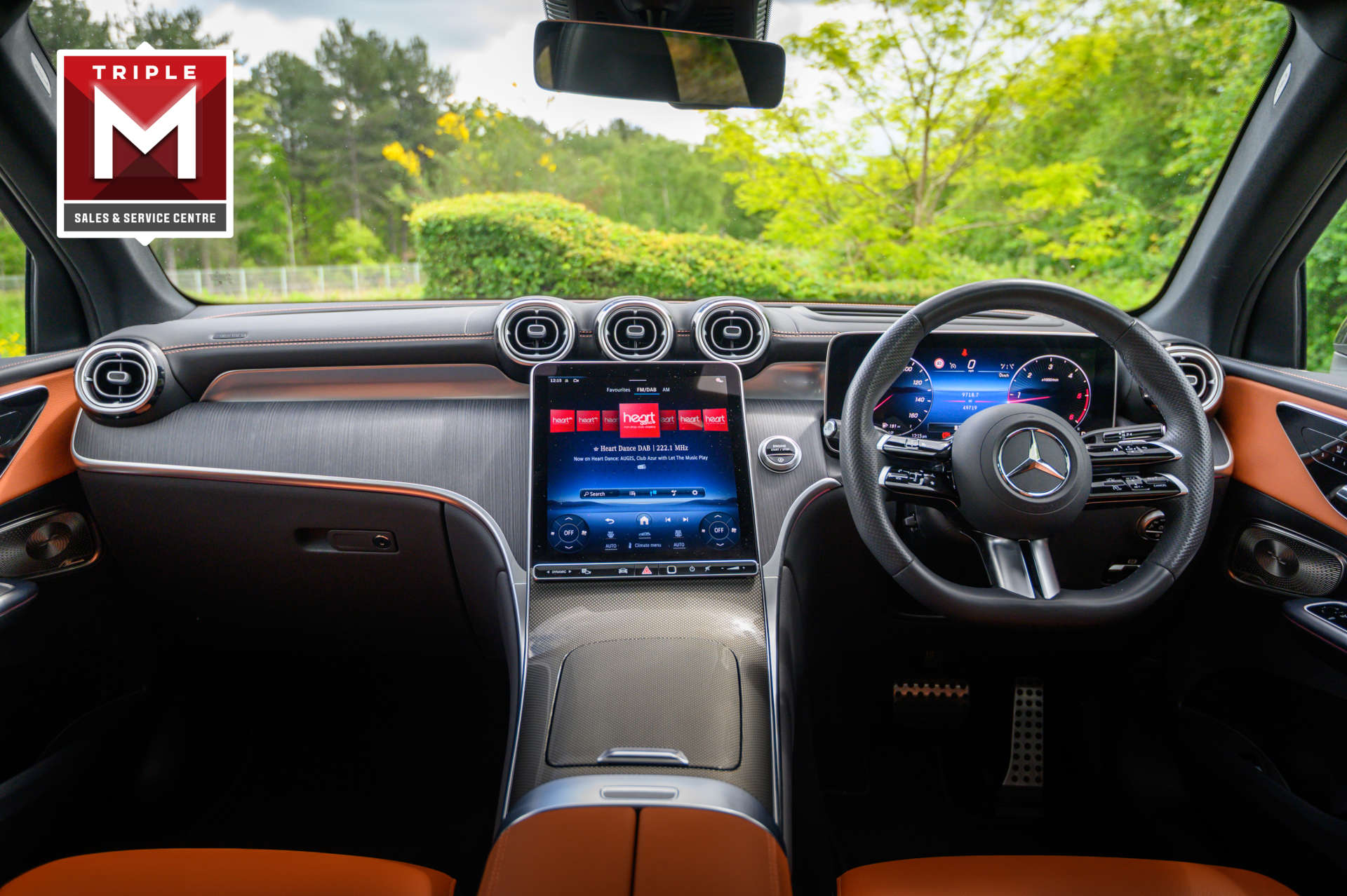 Mercedes-Benz GLC 2.0 GLC 300 AMG Line Premium Plus D MHEV 4MATIC Auto 4WD 5dr 5dr Automatic 2026