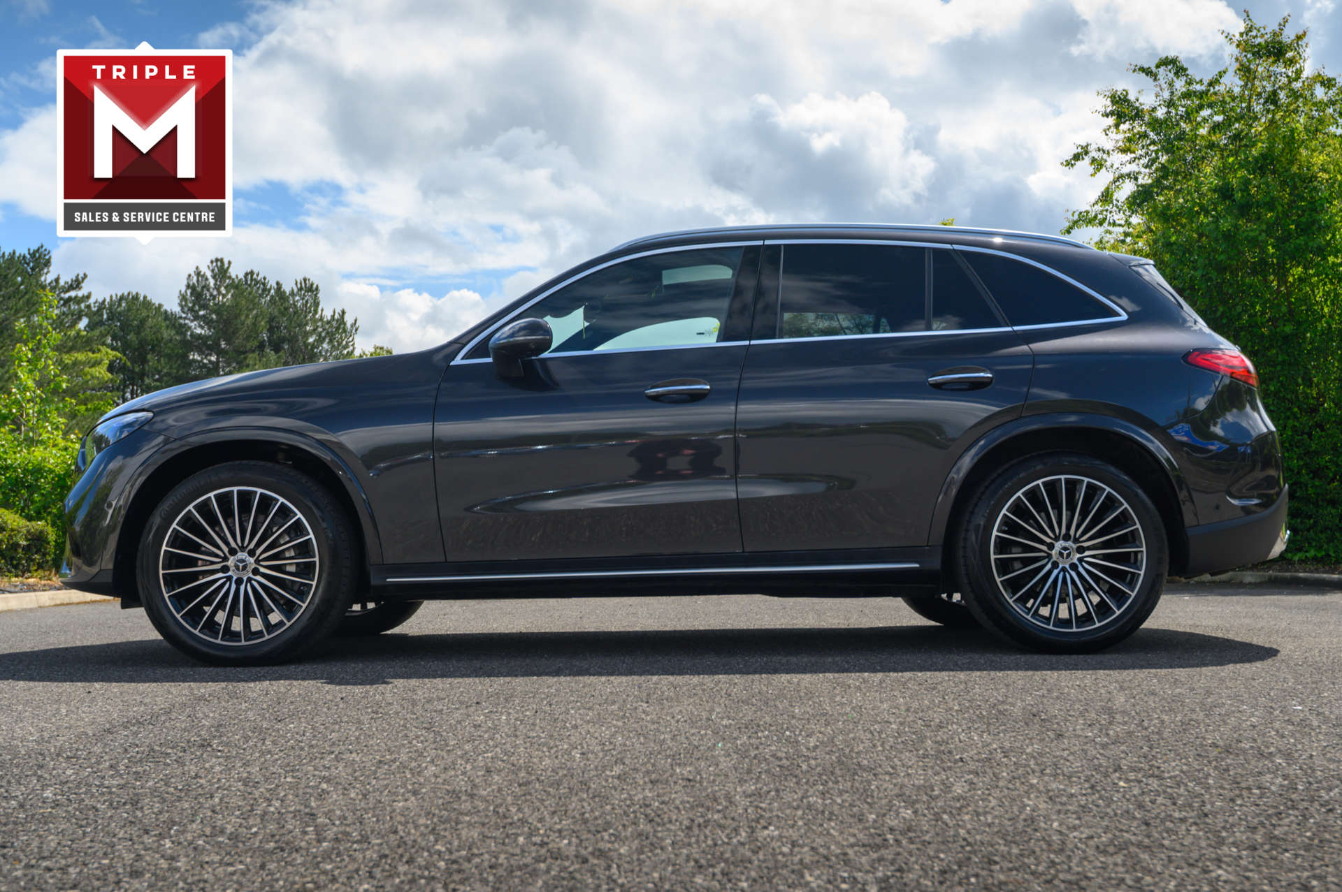 Mercedes-Benz GLC 2.0 GLC 300 AMG Line Premium Plus D MHEV 4MATIC Auto 4WD 5dr 5dr Automatic 2026