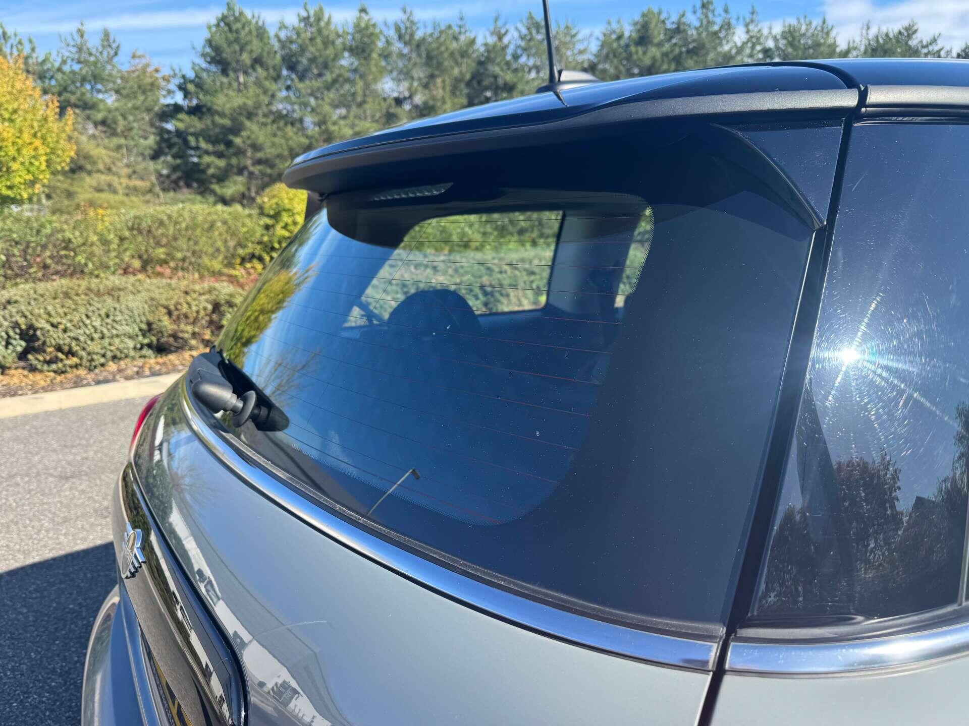 MINI Hatch 1.5 Cooper Classic 3dr 3dr Manual 2025