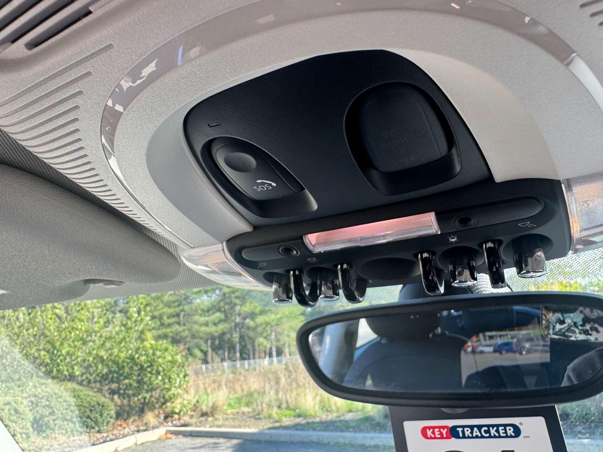 MINI Hatch 1.5 Cooper Classic 3dr 3dr Manual 2025