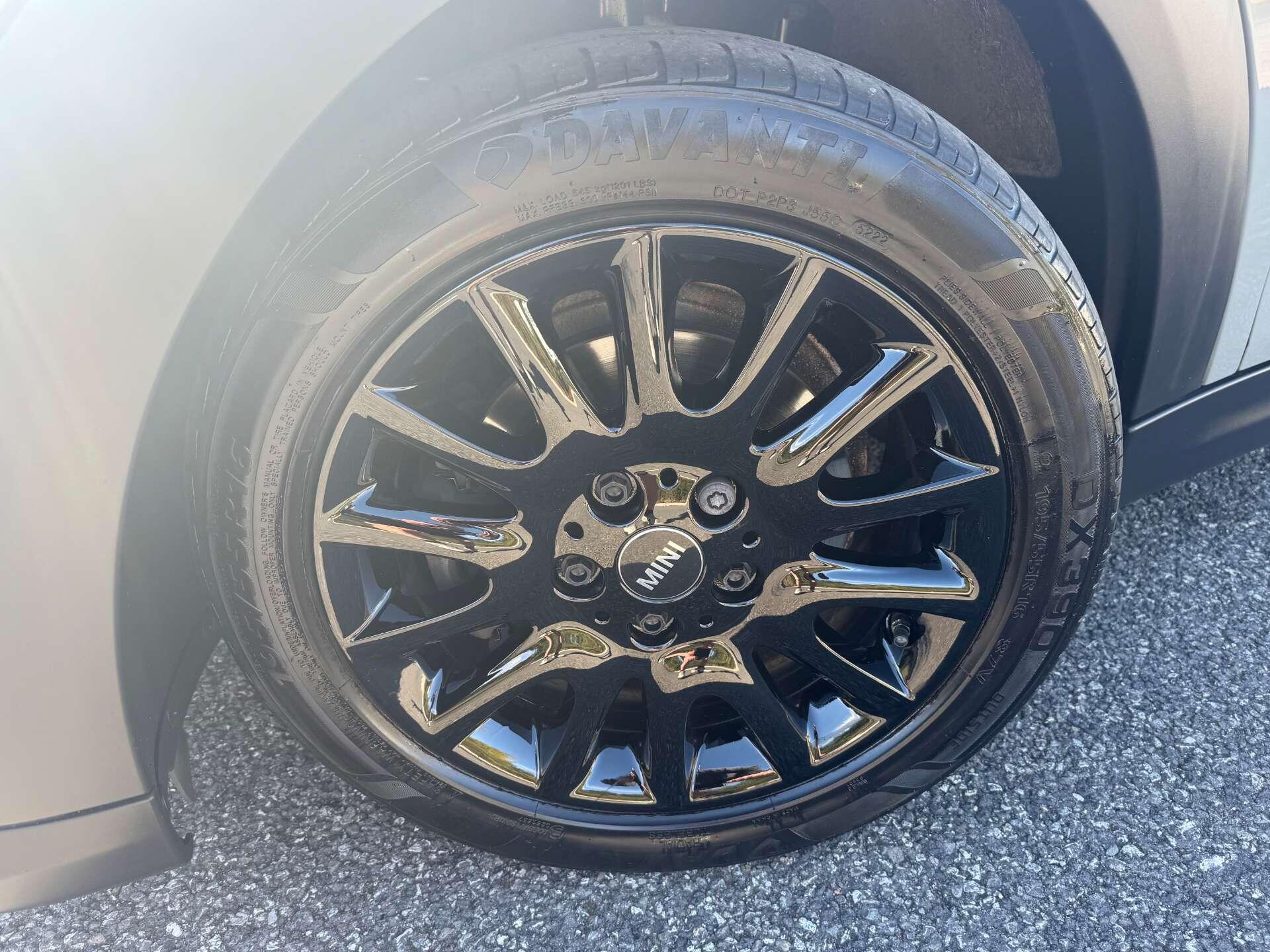 MINI Hatch 1.5 Cooper Classic 3dr 3dr Manual 2025