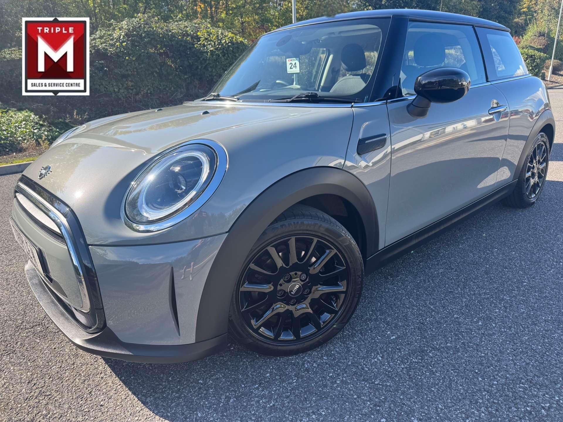 MINI Hatch 1.5 Cooper Classic 3dr 3dr Manual 2025