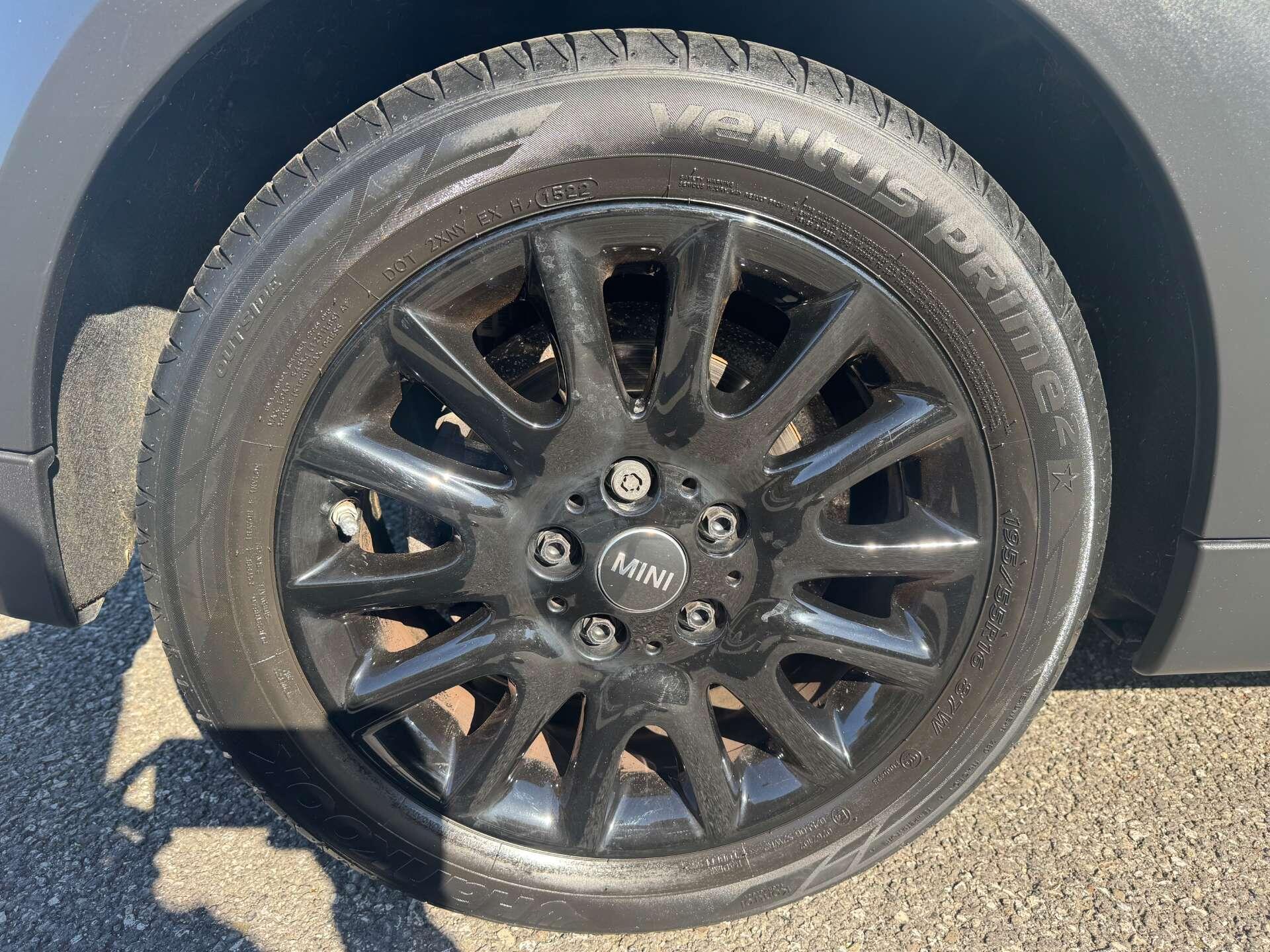 MINI Hatch 1.5 Cooper Classic 3dr 3dr Manual 2025