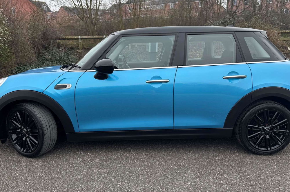 MINI Hatch