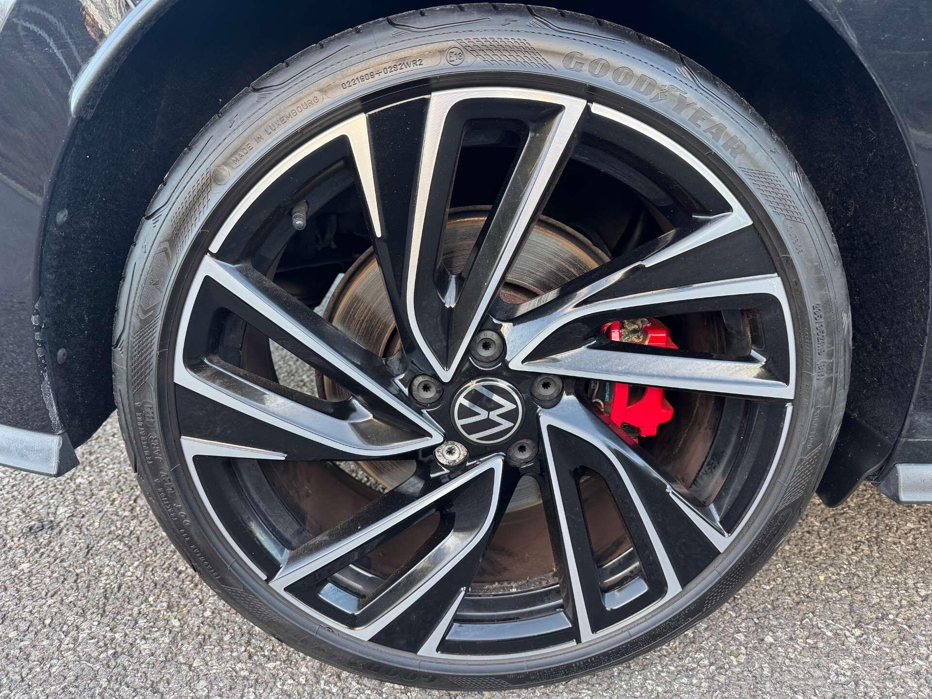 Volkswagen Golf 2.0 Golf GTi TSi Semi-Auto 5dr 5dr Automatic 2025