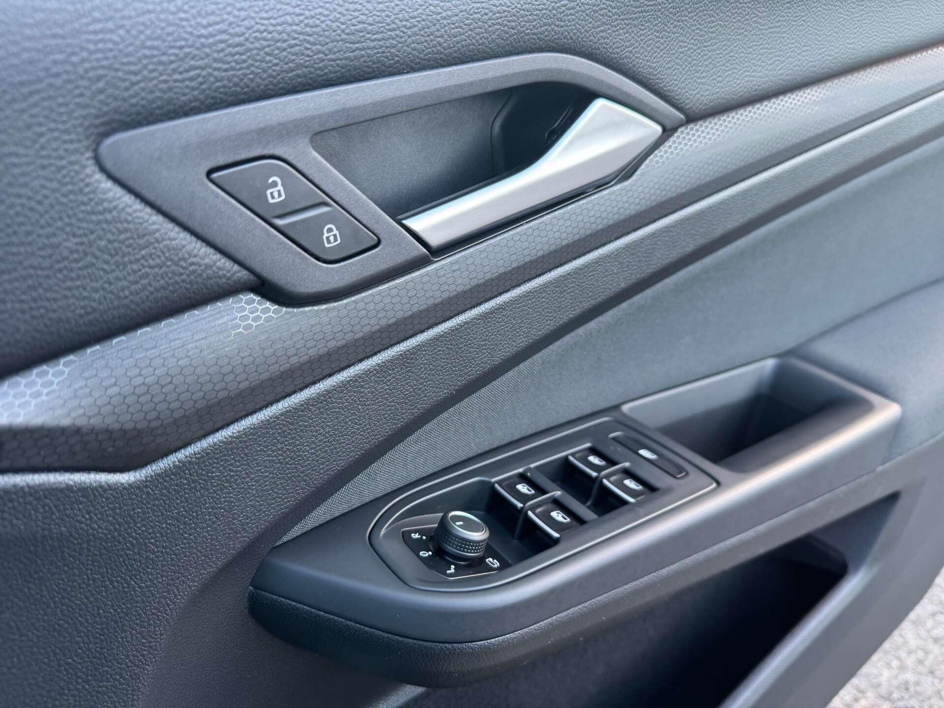 Volkswagen Golf 2.0 Golf GTi TSi Semi-Auto 5dr 5dr Automatic 2025