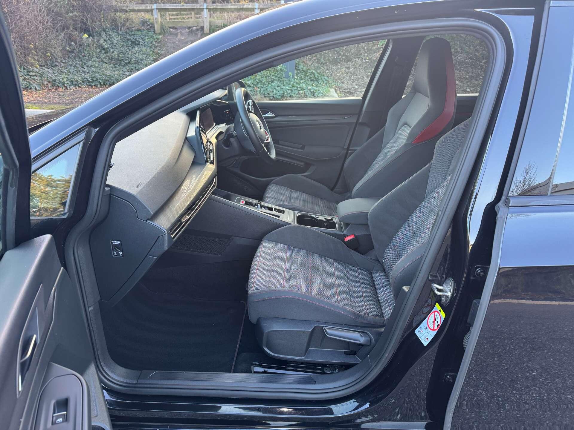 Volkswagen Golf 2.0 Golf GTi TSi Semi-Auto 5dr 5dr Automatic 2025